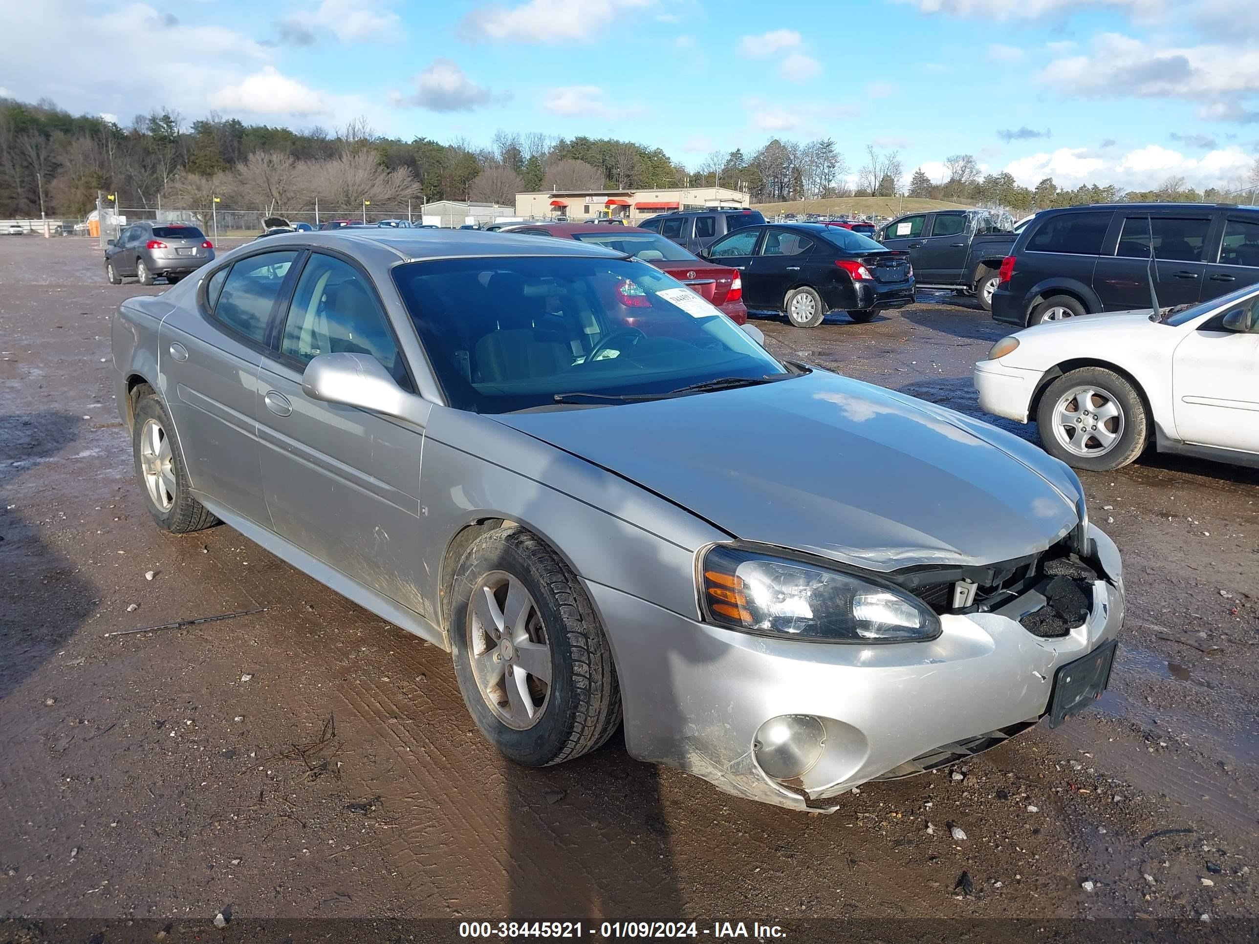 PONTIAC GRAND PRIX 2008 2g2wp552981122504