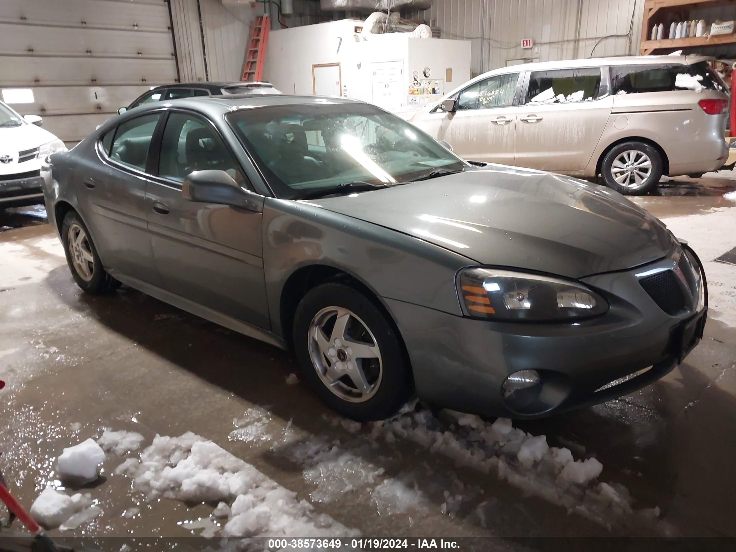 PONTIAC GRAND PRIX 2004 2g2ws522041357693