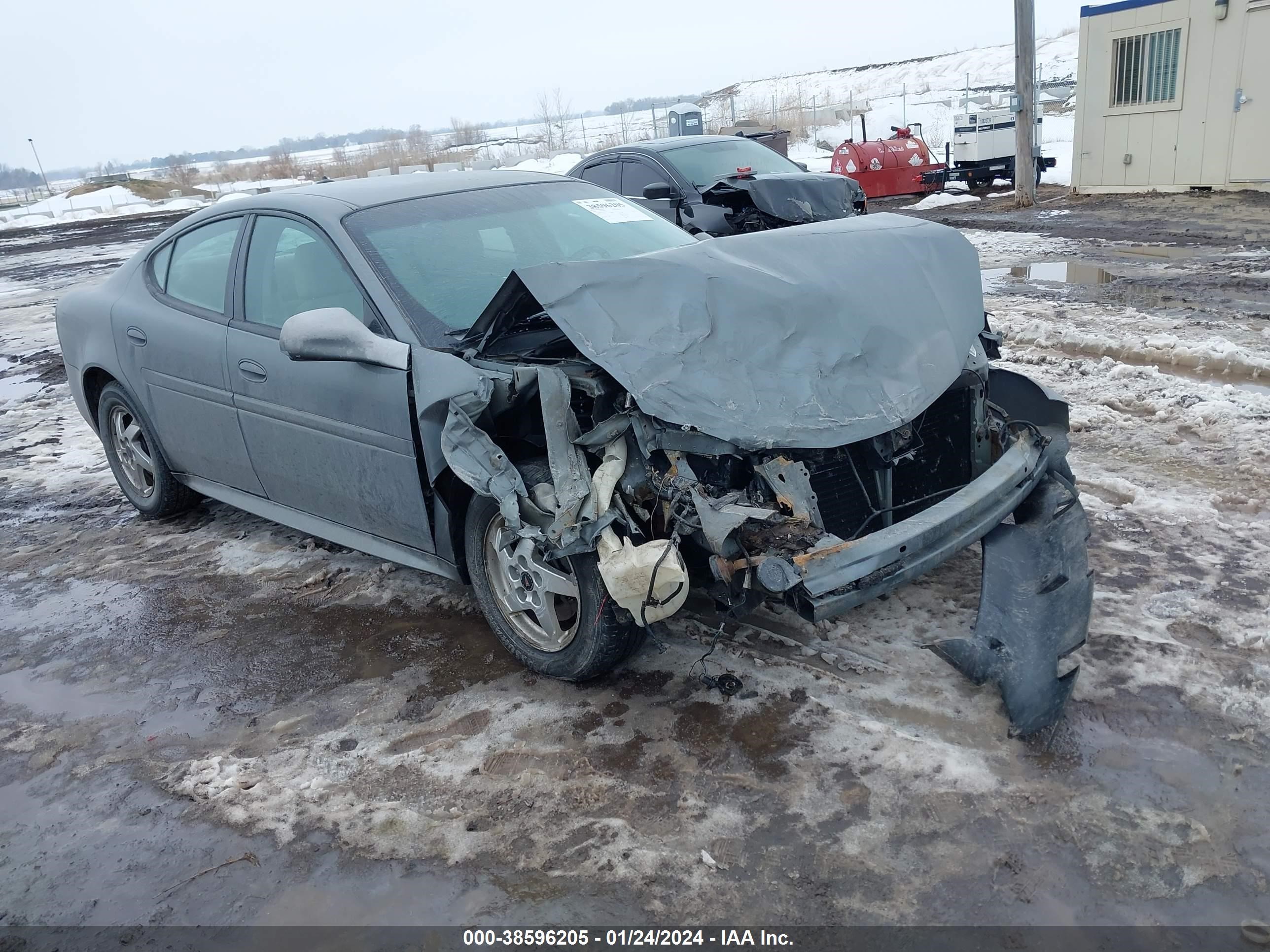 PONTIAC GRAND PRIX 2004 2g2ws522241261872