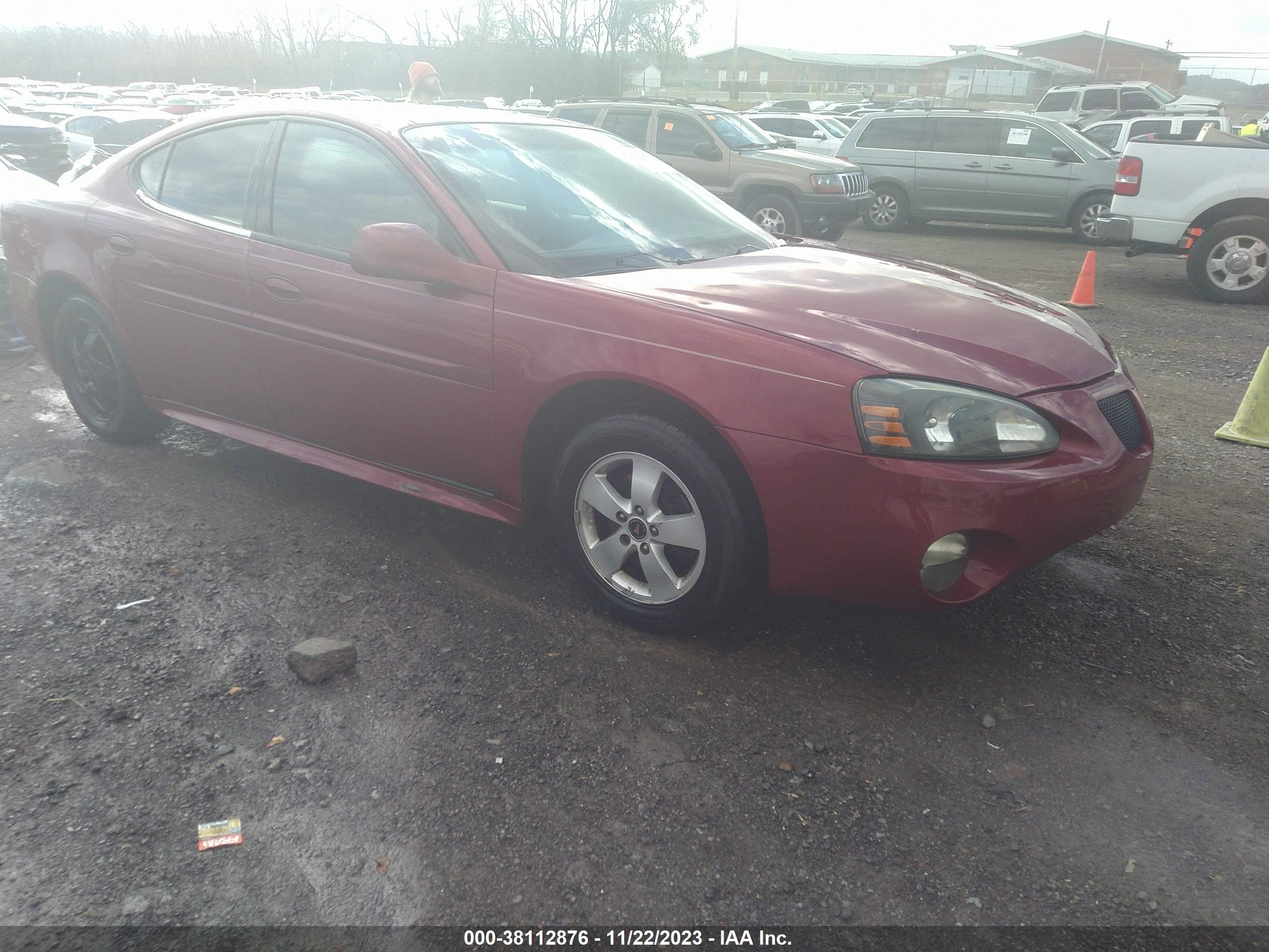 PONTIAC GRAND PRIX 2004 2g2ws522341133902