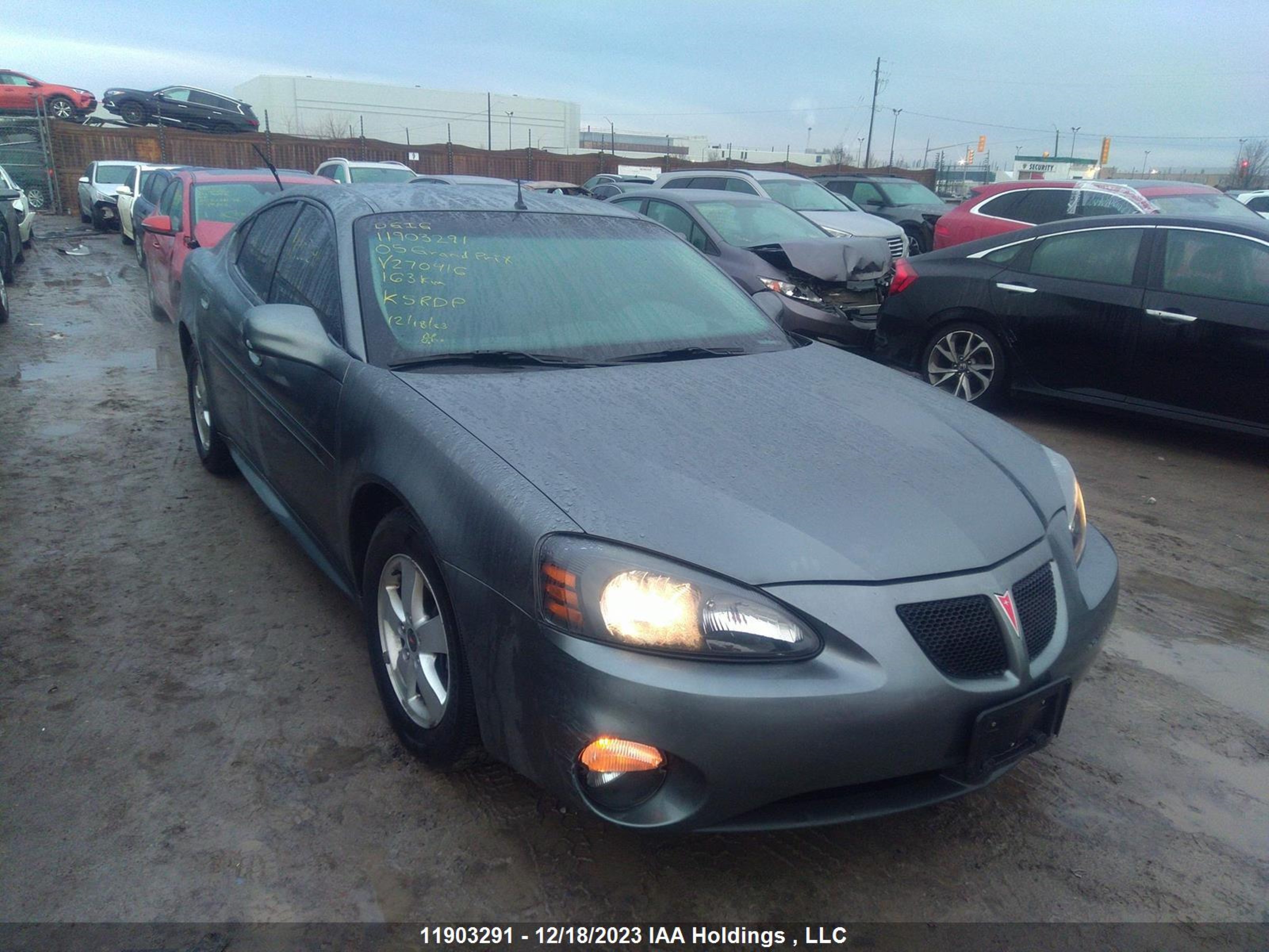 PONTIAC GRAND PRIX 2005 2g2ws522851270416