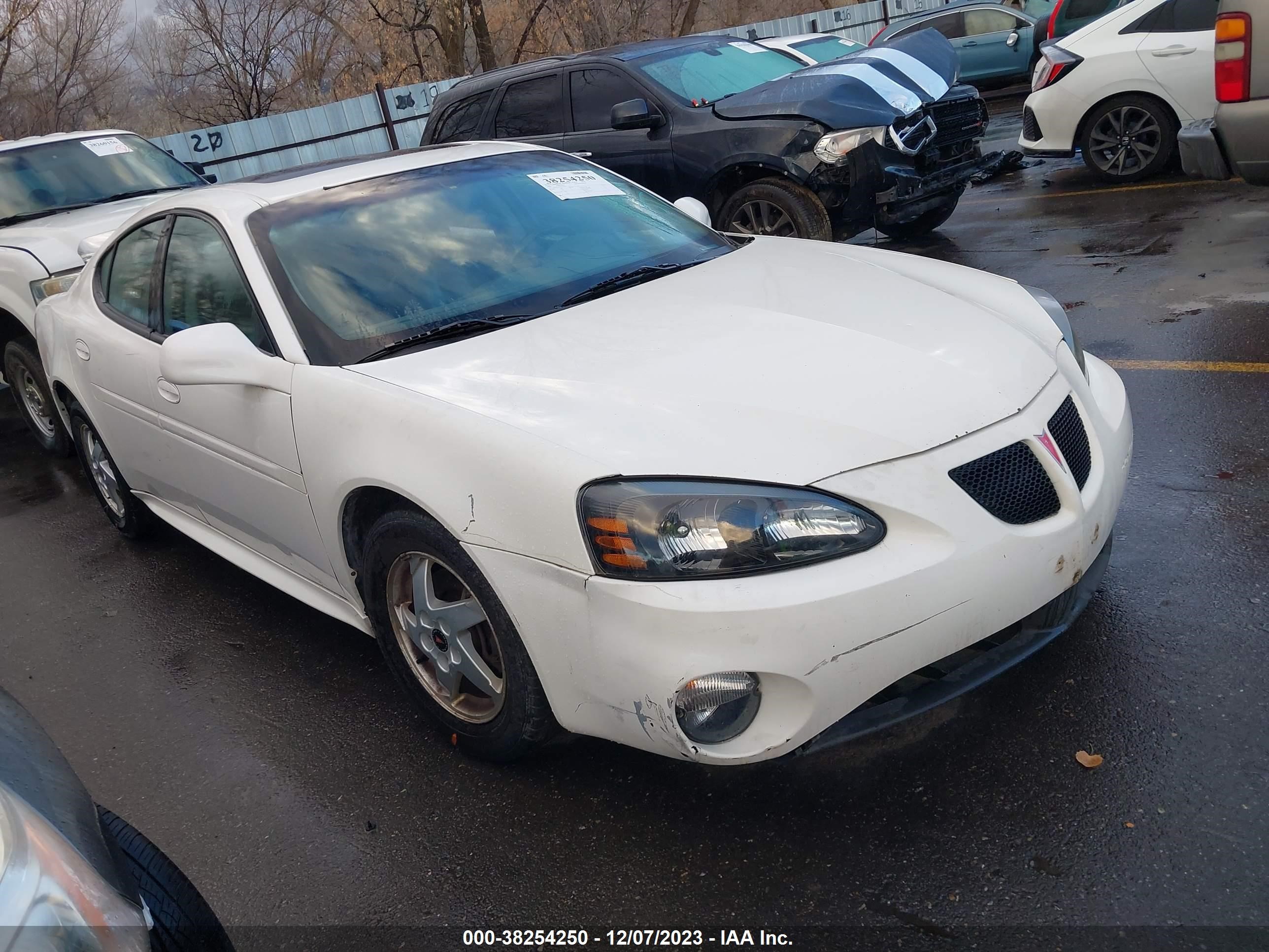 PONTIAC GRAND PRIX 2004 2g2ws522941252067