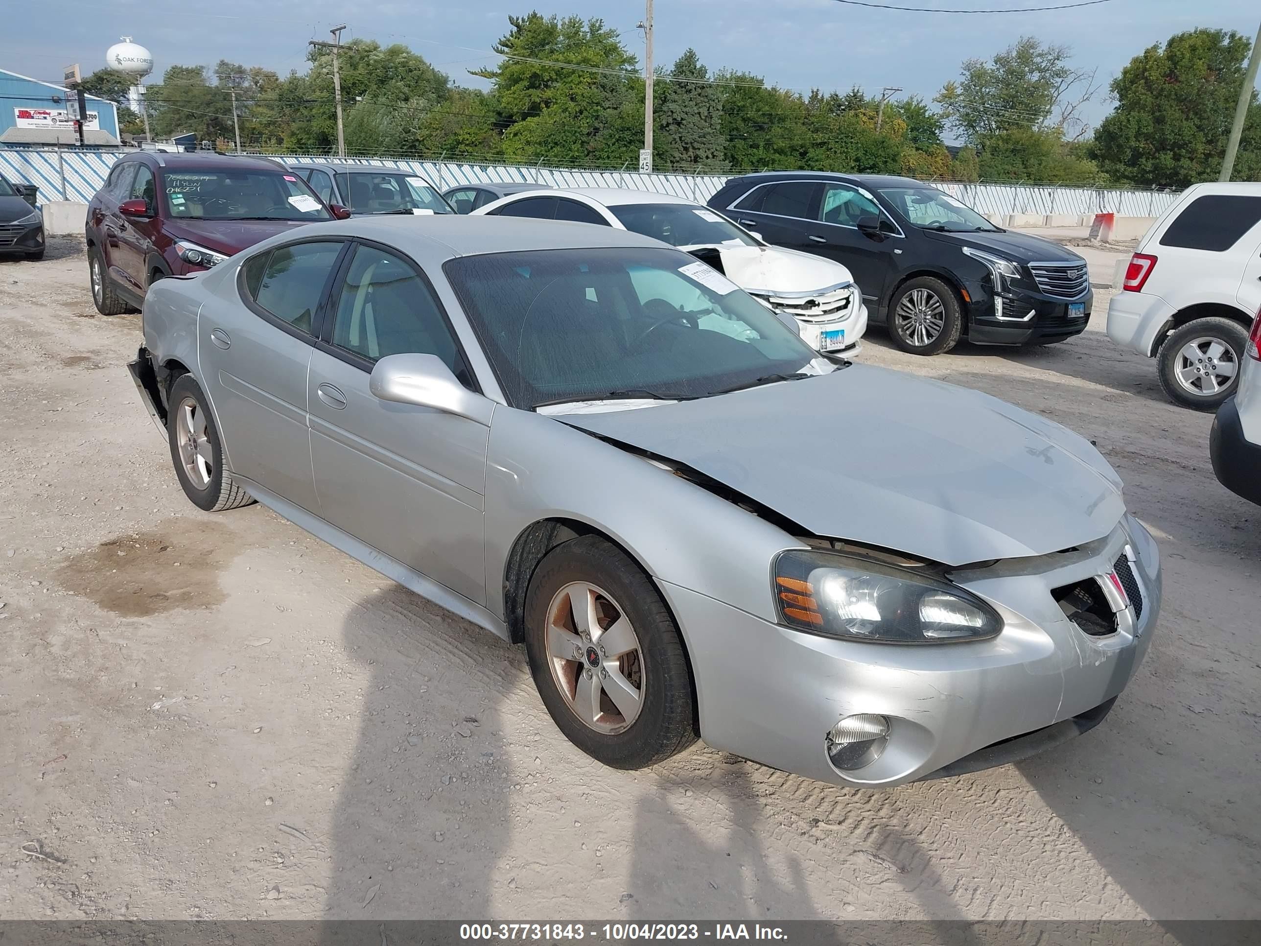 PONTIAC GRAND PRIX 2005 2g2ws522951288018