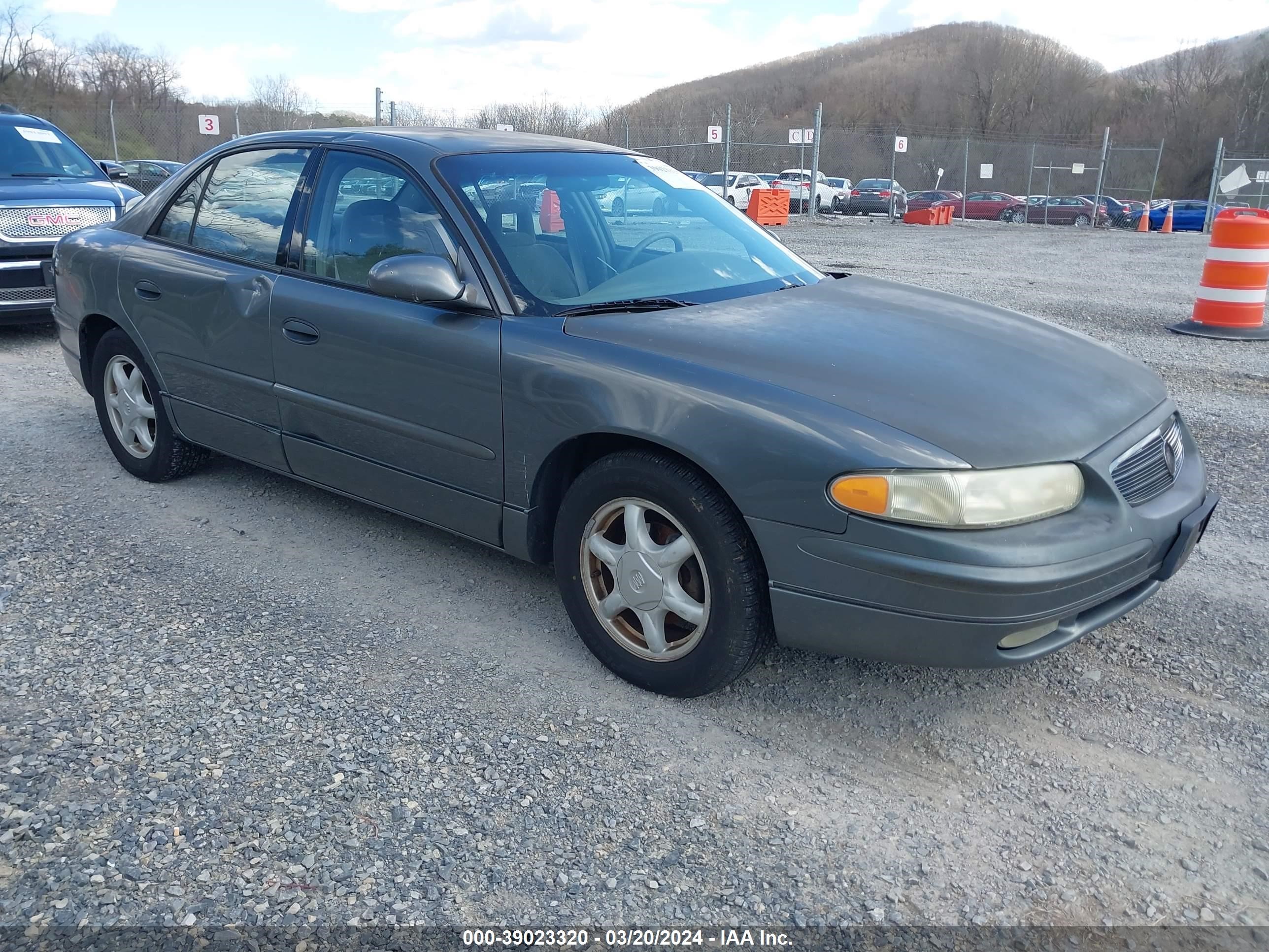 BUICK REGAL 2004 2g4wb52k141352414