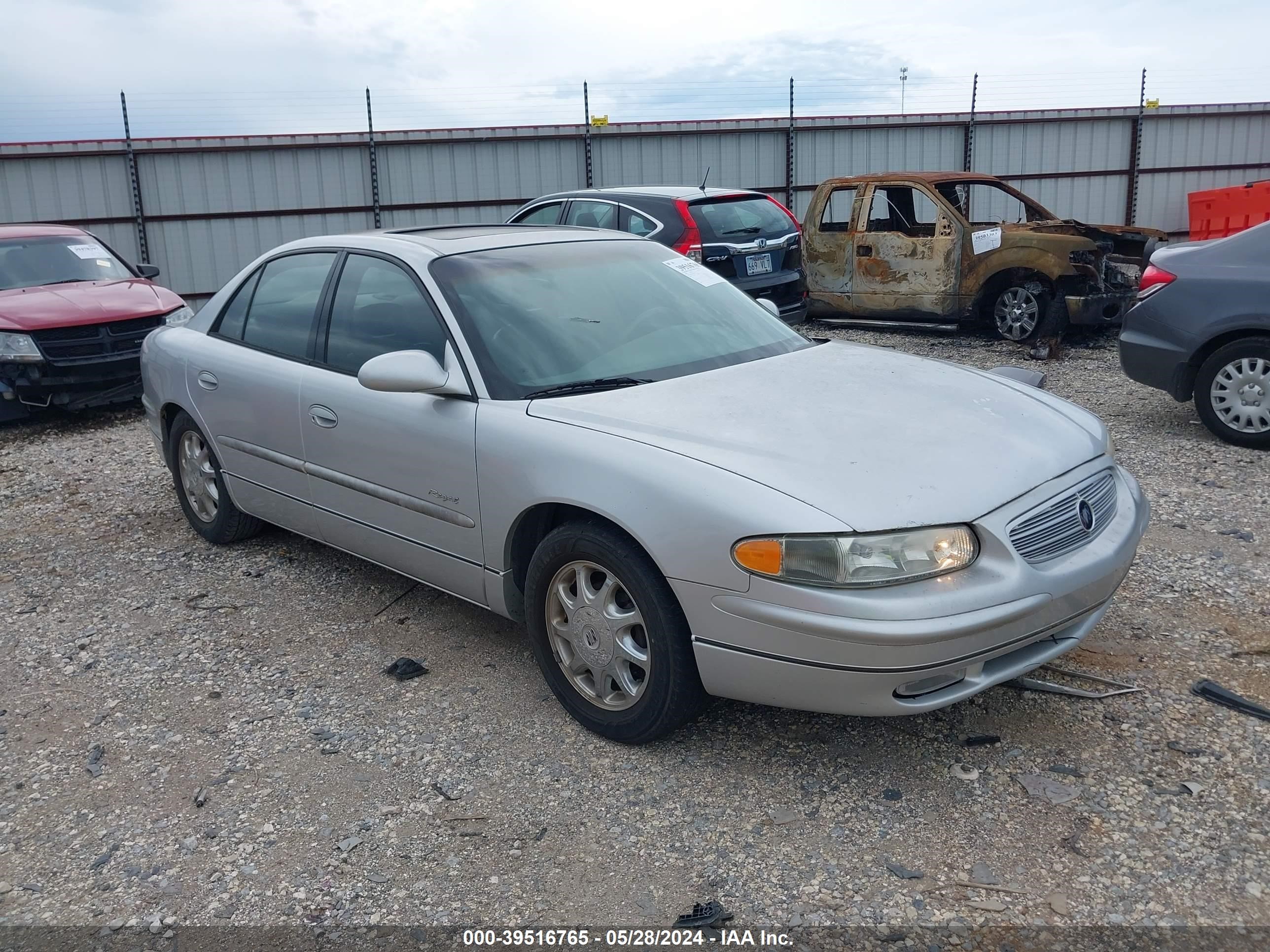 BUICK REGAL 2001 2g4wb55k411135835