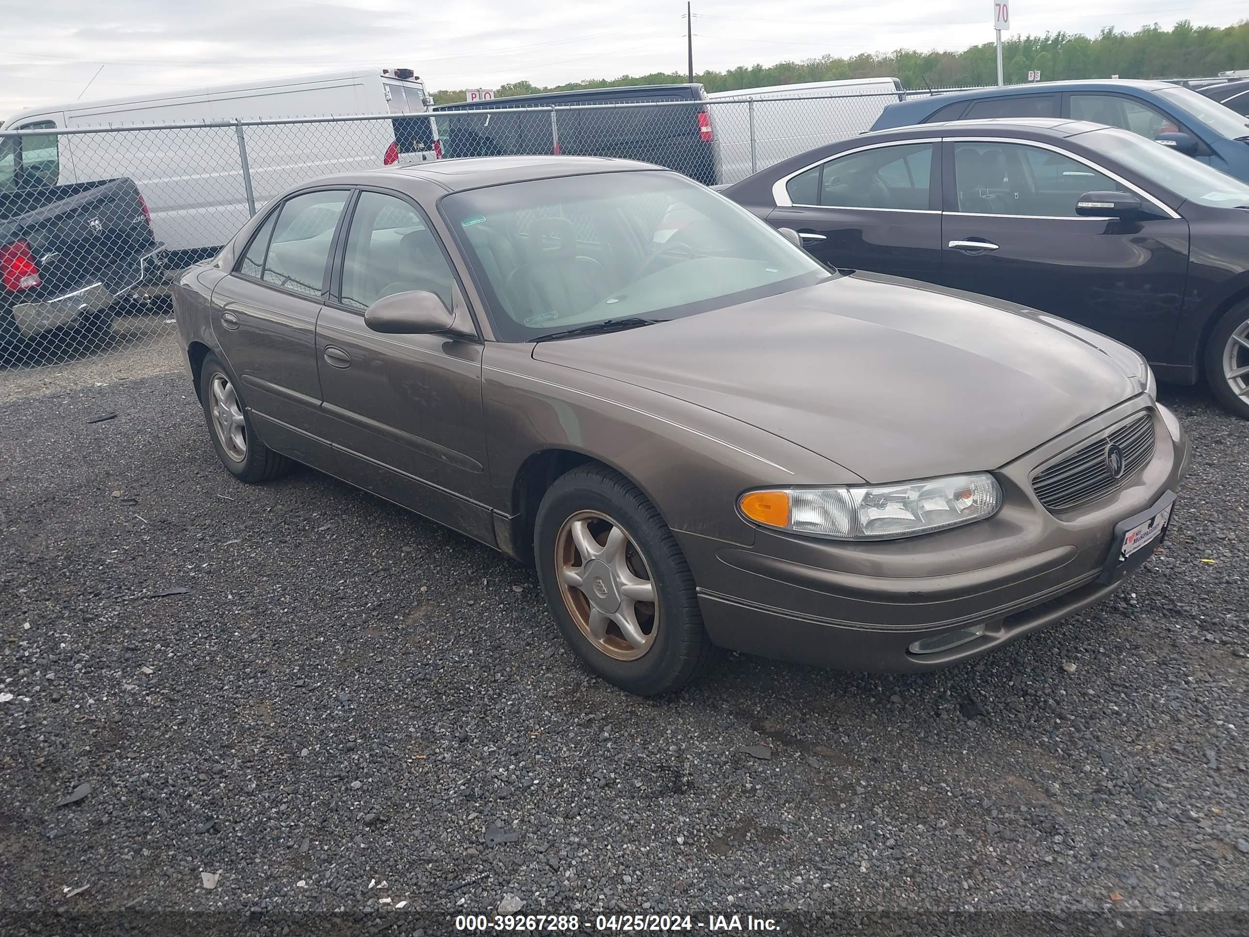 BUICK REGAL 2004 2g4wb55k941160623