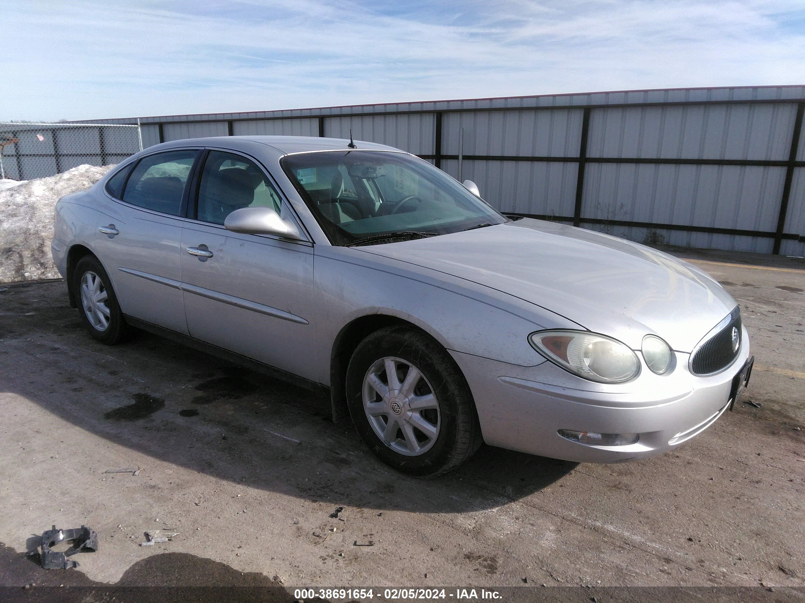 BUICK LACROSSE 2005 2g4wc532651261023