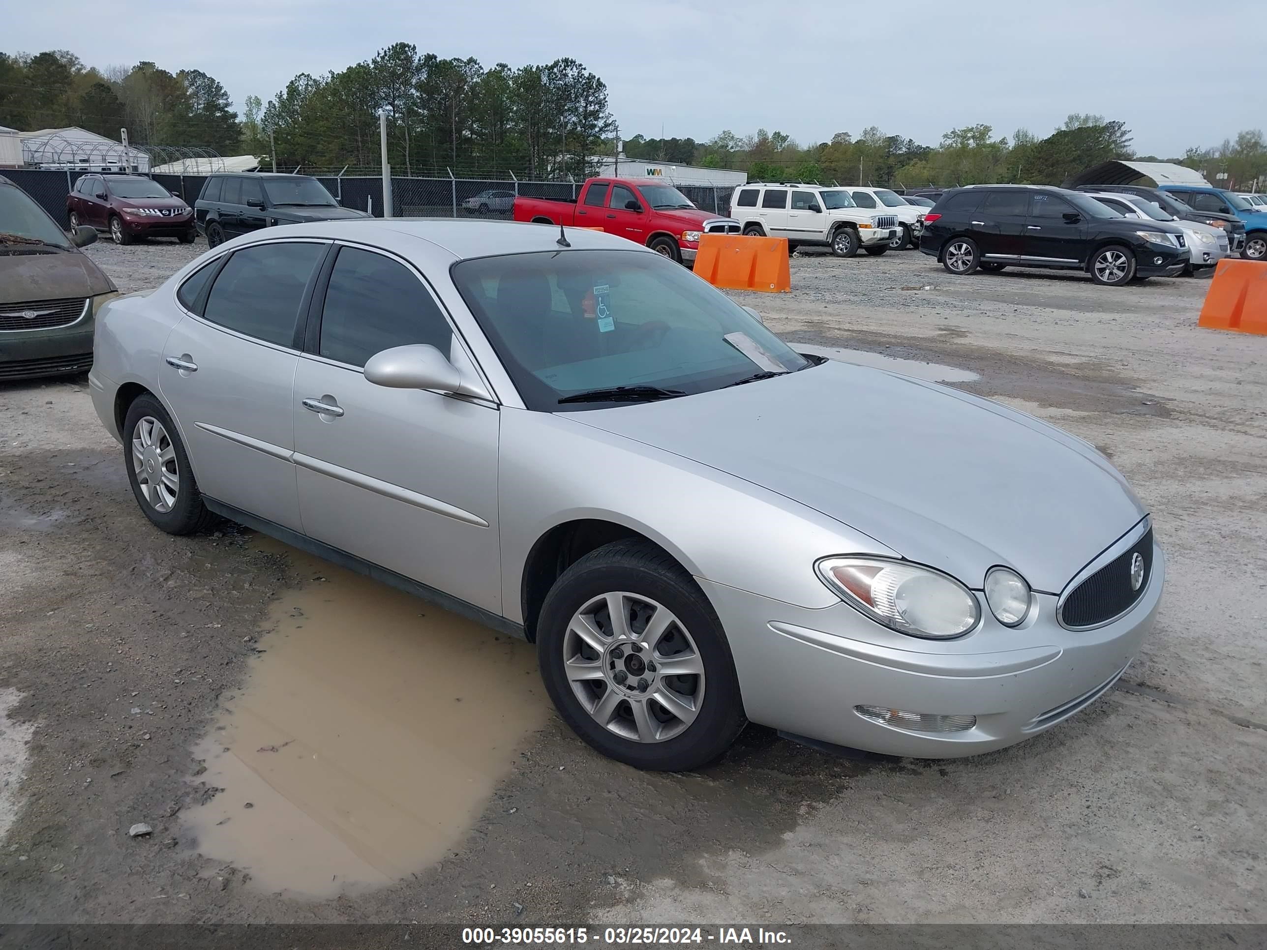 BUICK LACROSSE 2005 2g4wc532x51250350