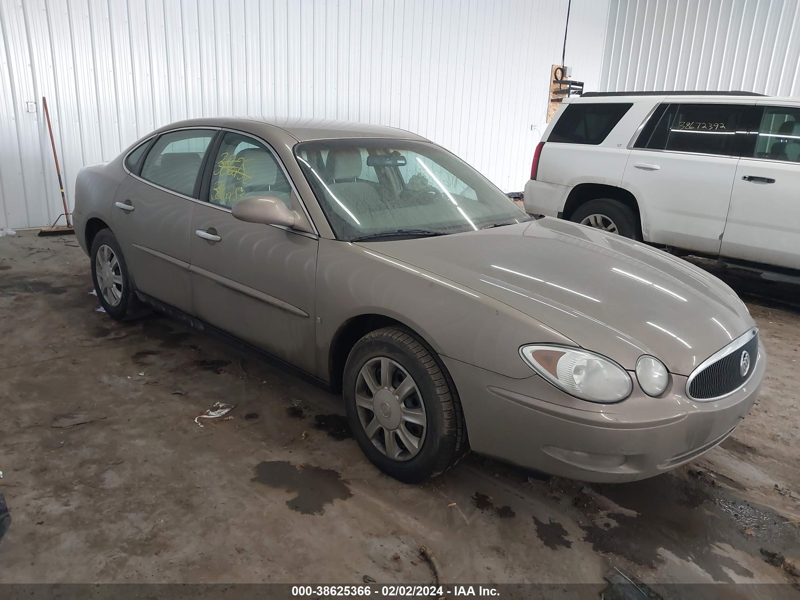 BUICK LACROSSE 2007 2g4wc552671102924