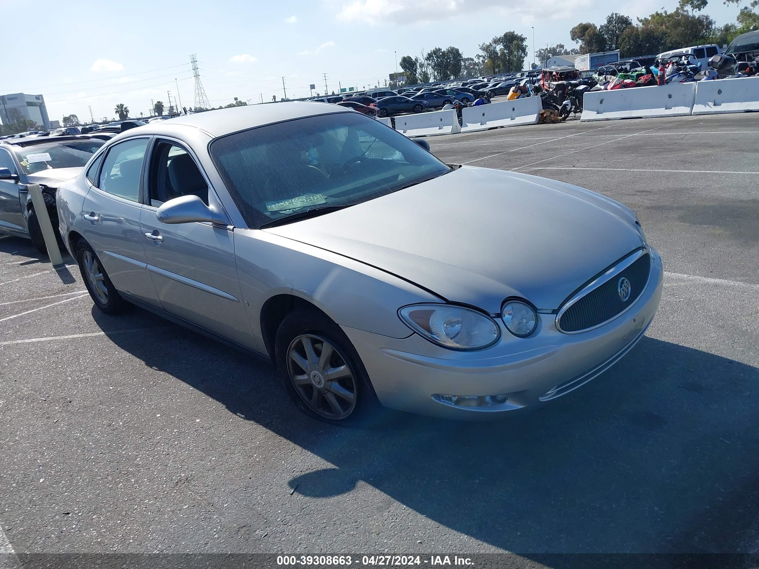 BUICK LACROSSE 2007 2g4wc582571238036