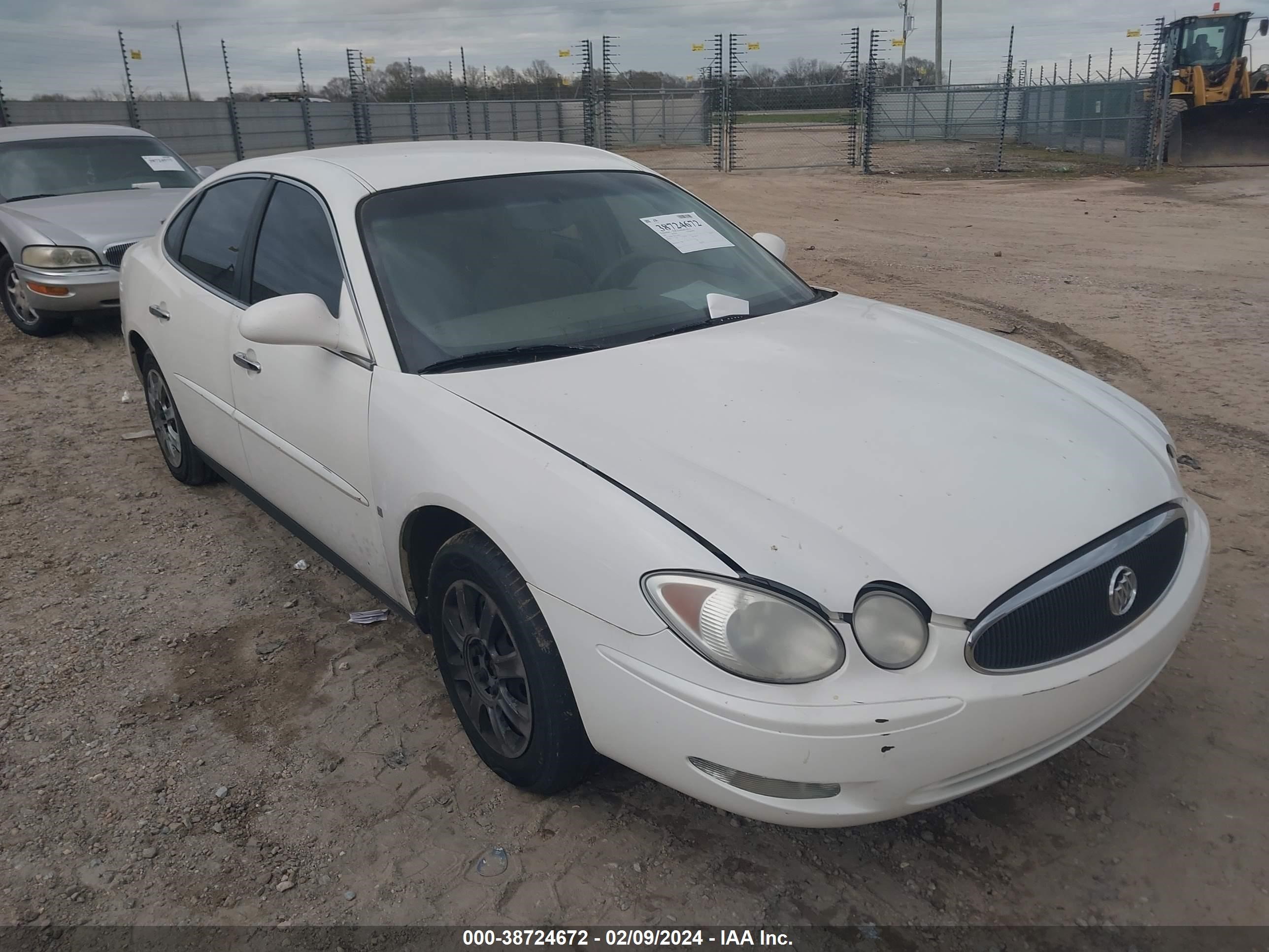 BUICK LACROSSE 2007 2g4wc582671129844