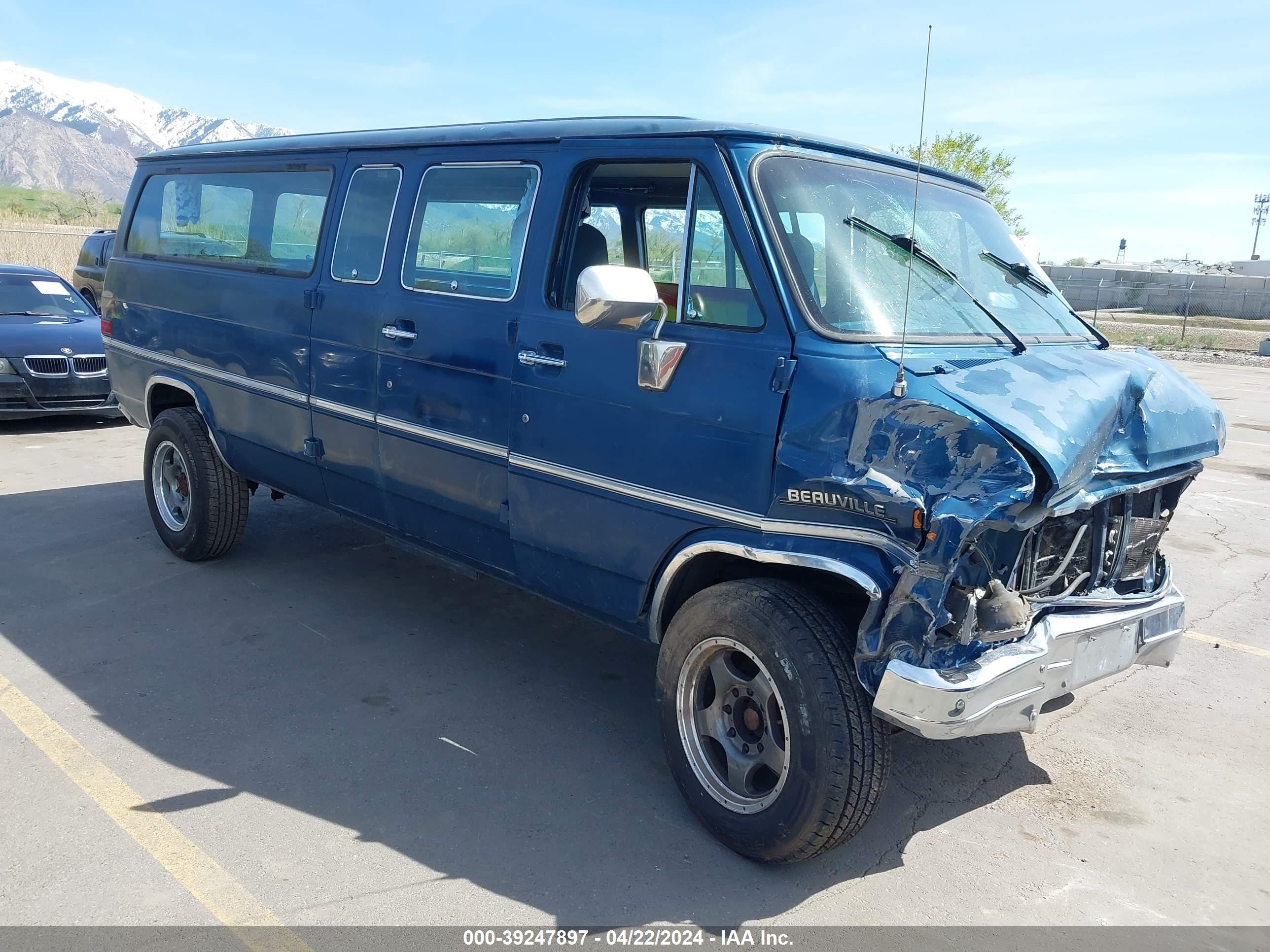 CHEVROLET VAN 1990 2gagg39n7l4144493