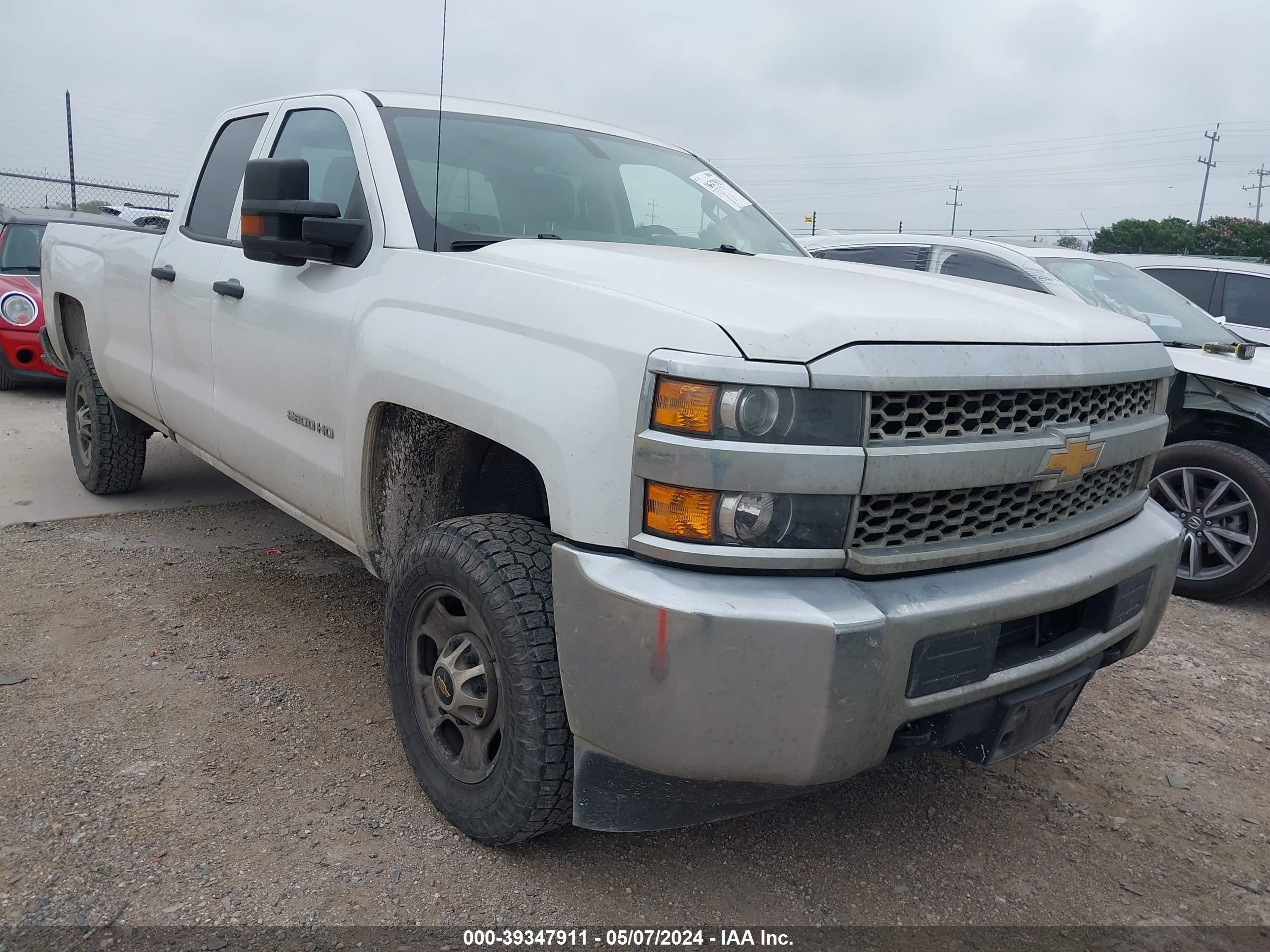 CHEVROLET SILVERADO 2019 2gc2creg1k1158042