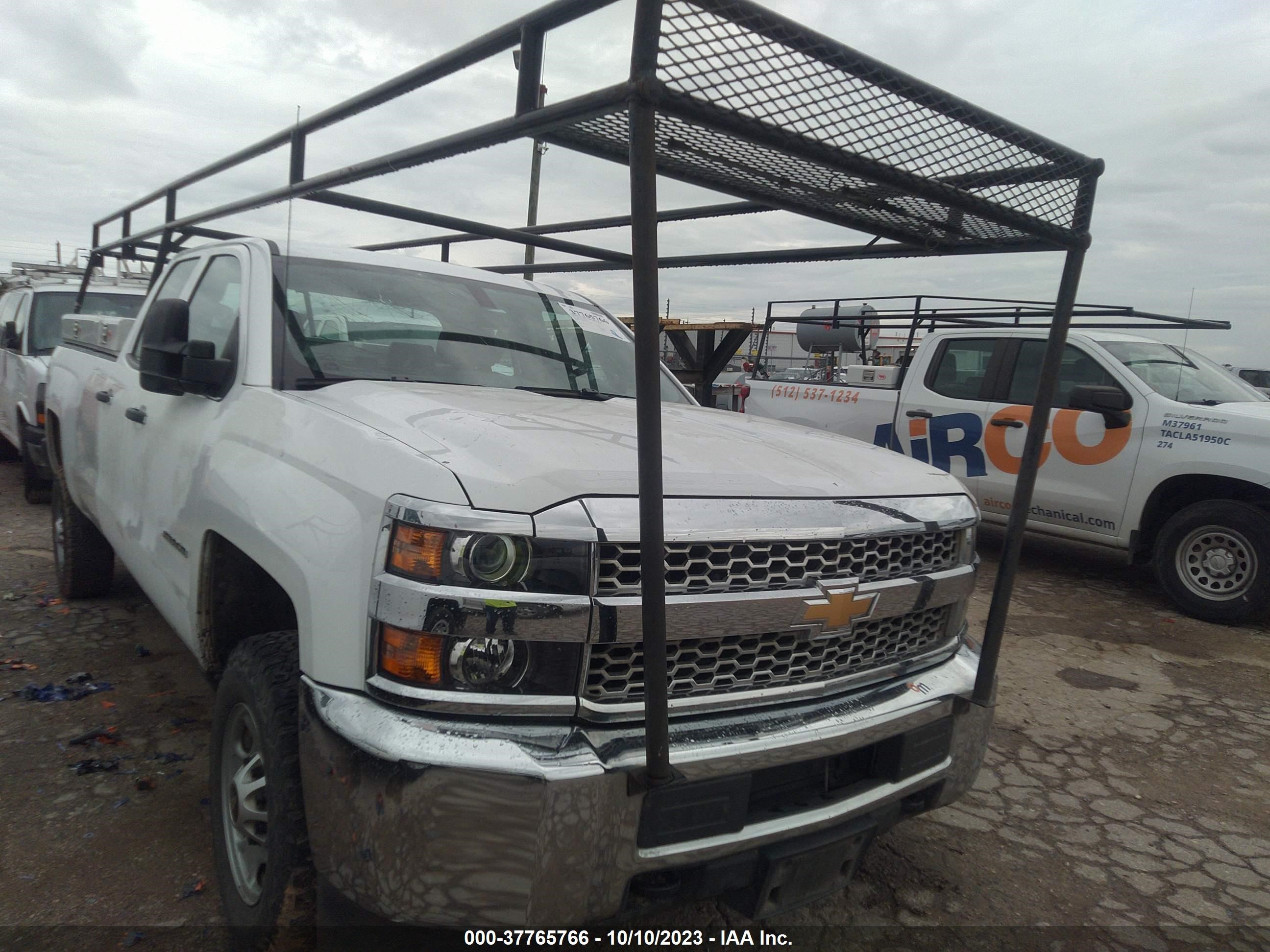 CHEVROLET SILVERADO 2019 2gc2creg2k1148247