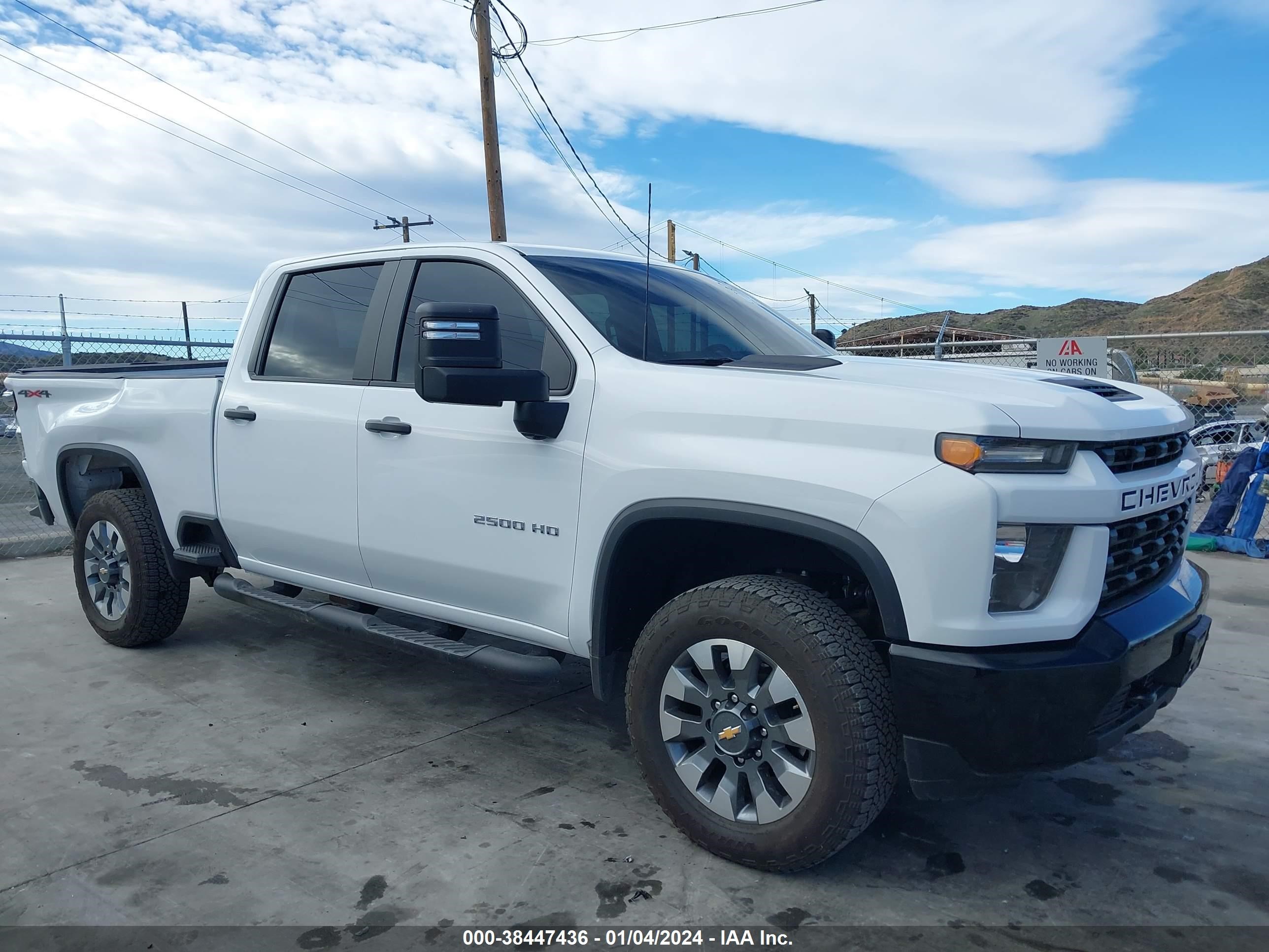 CHEVROLET SILVERADO 2023 2gc4yme70p1728648