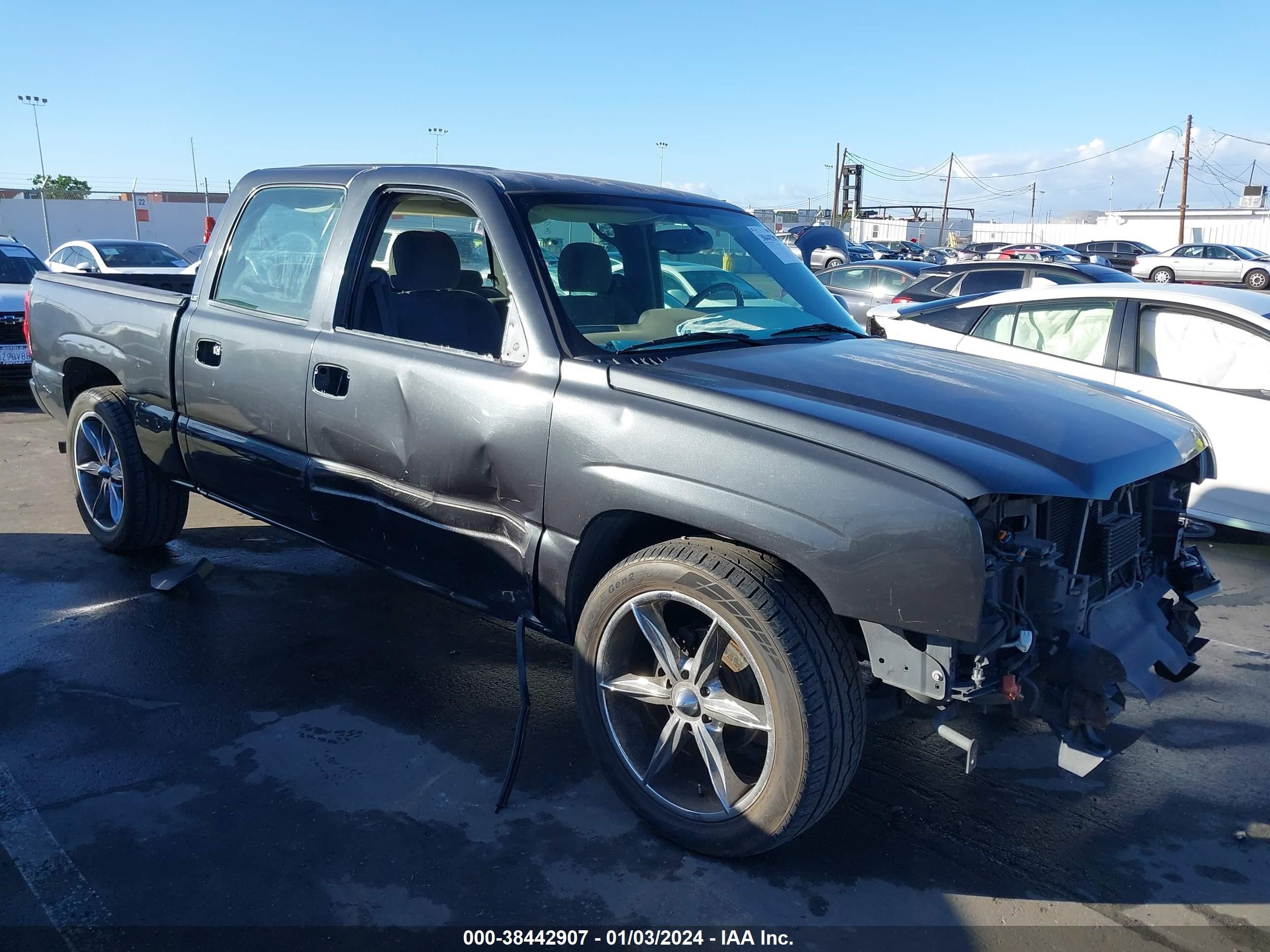 CHEVROLET SILVERADO 2005 2gcec13t451193855