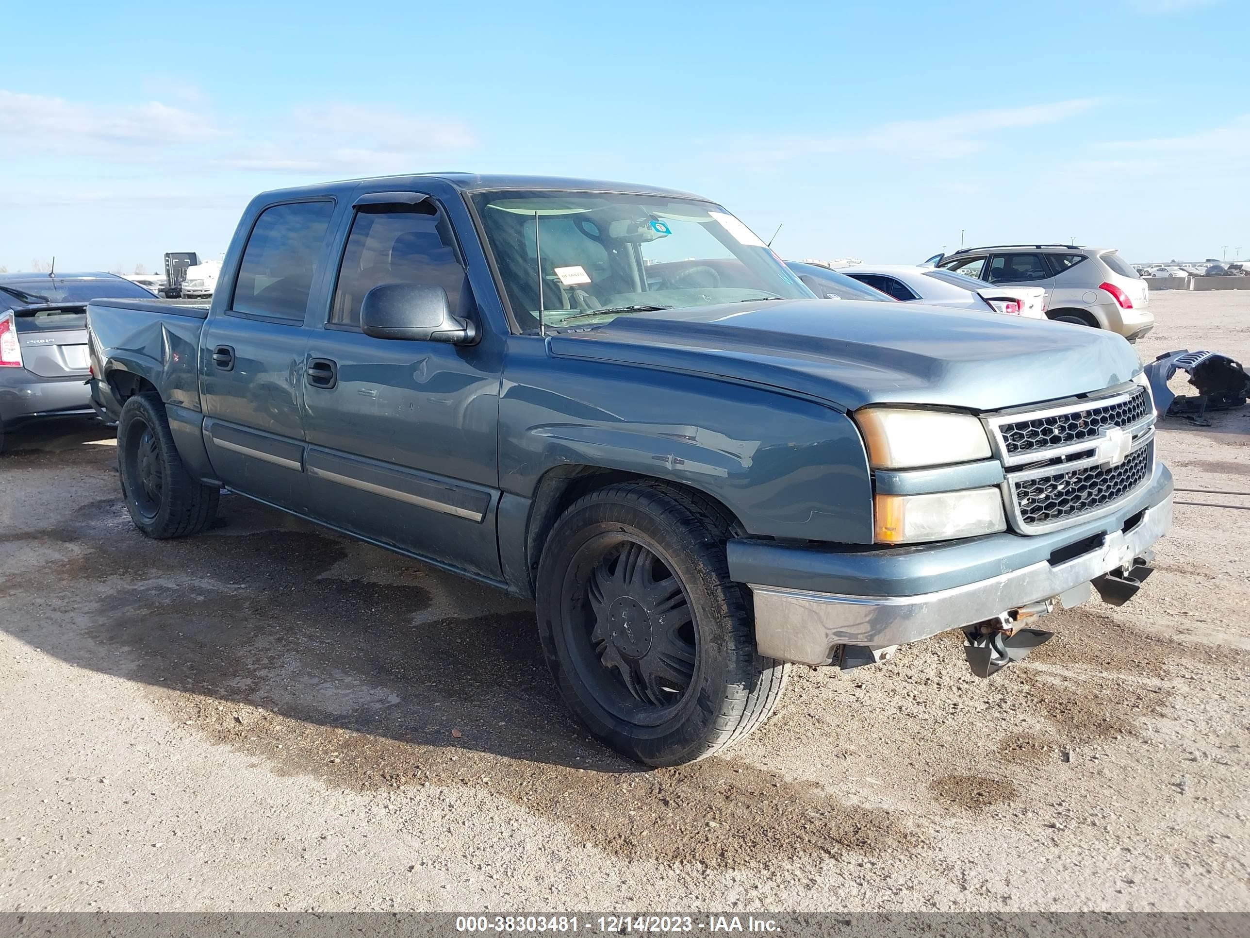 CHEVROLET SILVERADO 2007 2gcec13v971118248