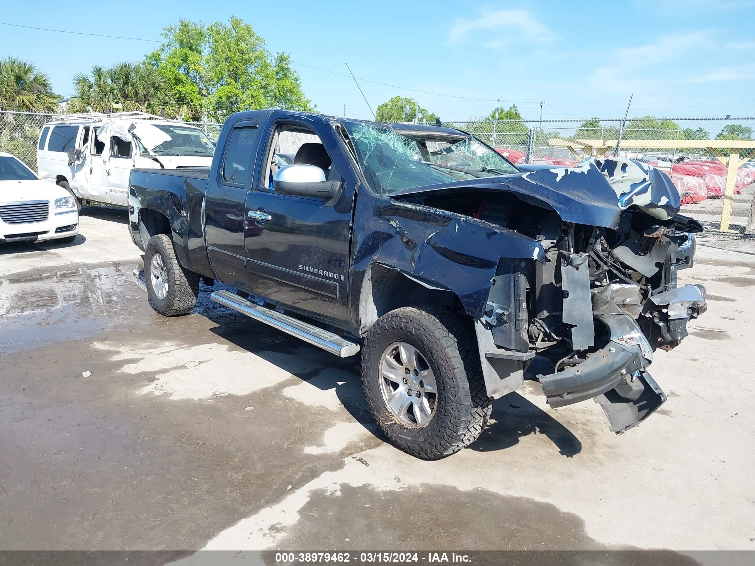 CHEVROLET SILVERADO 2007 2gcec19jx71687081