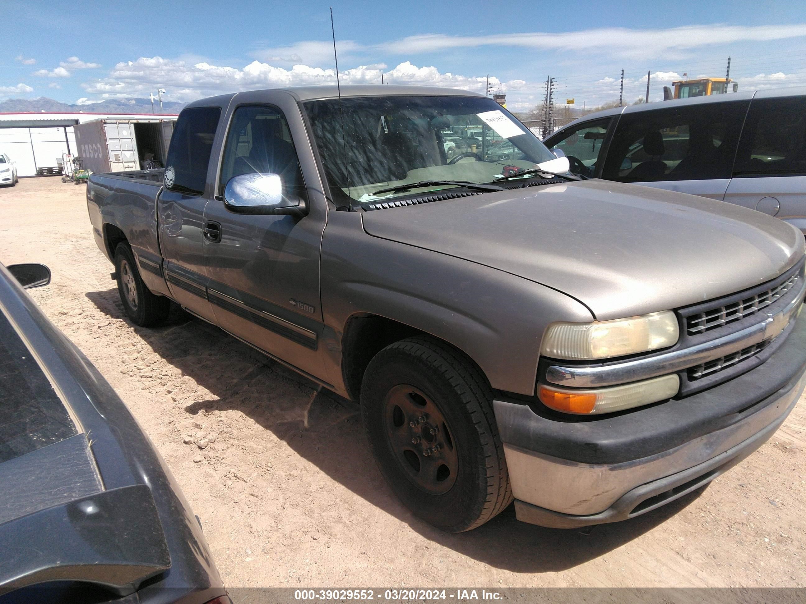 CHEVROLET SILVERADO 2002 2gcec19t021254329