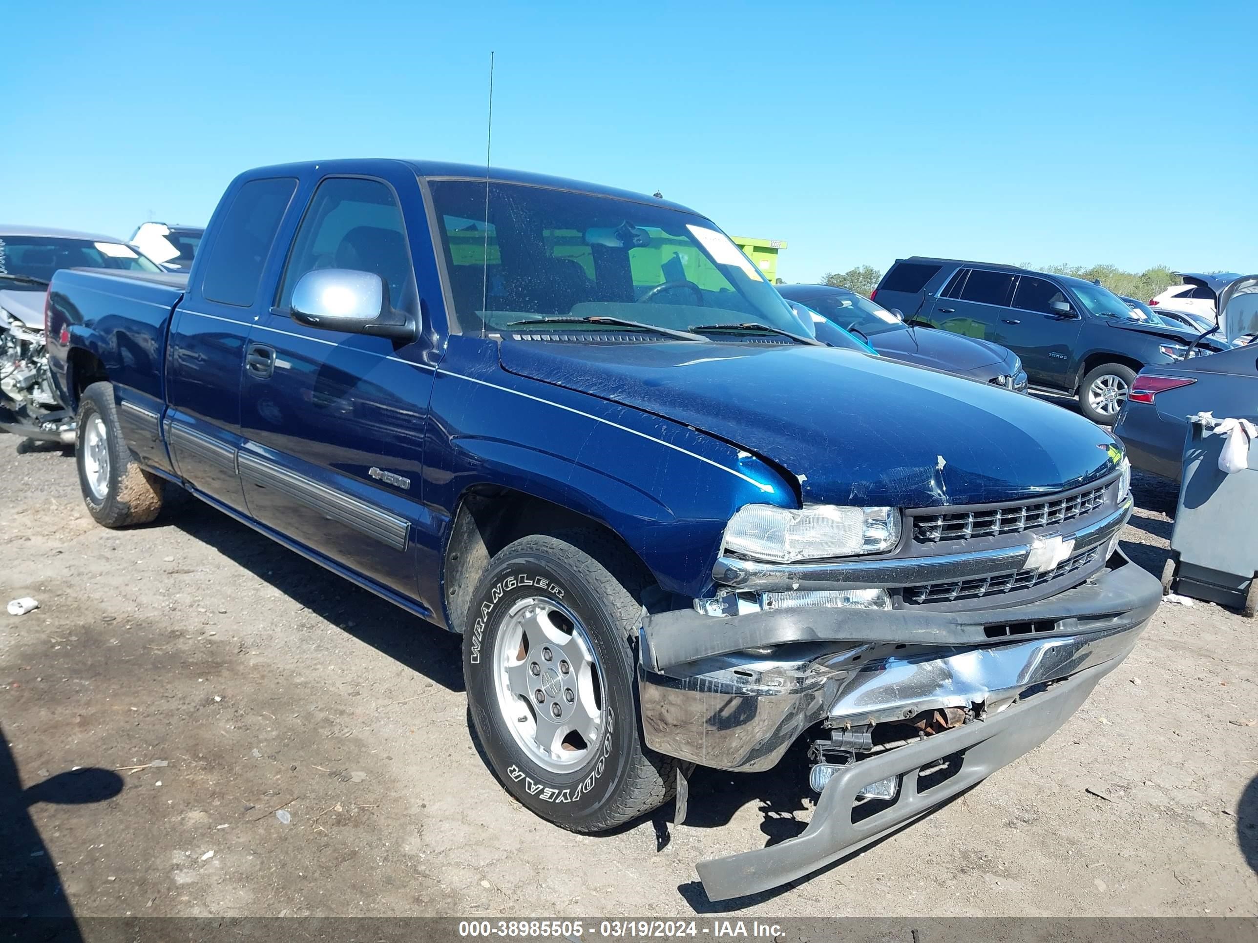 CHEVROLET SILVERADO 2002 2gcec19t021316151