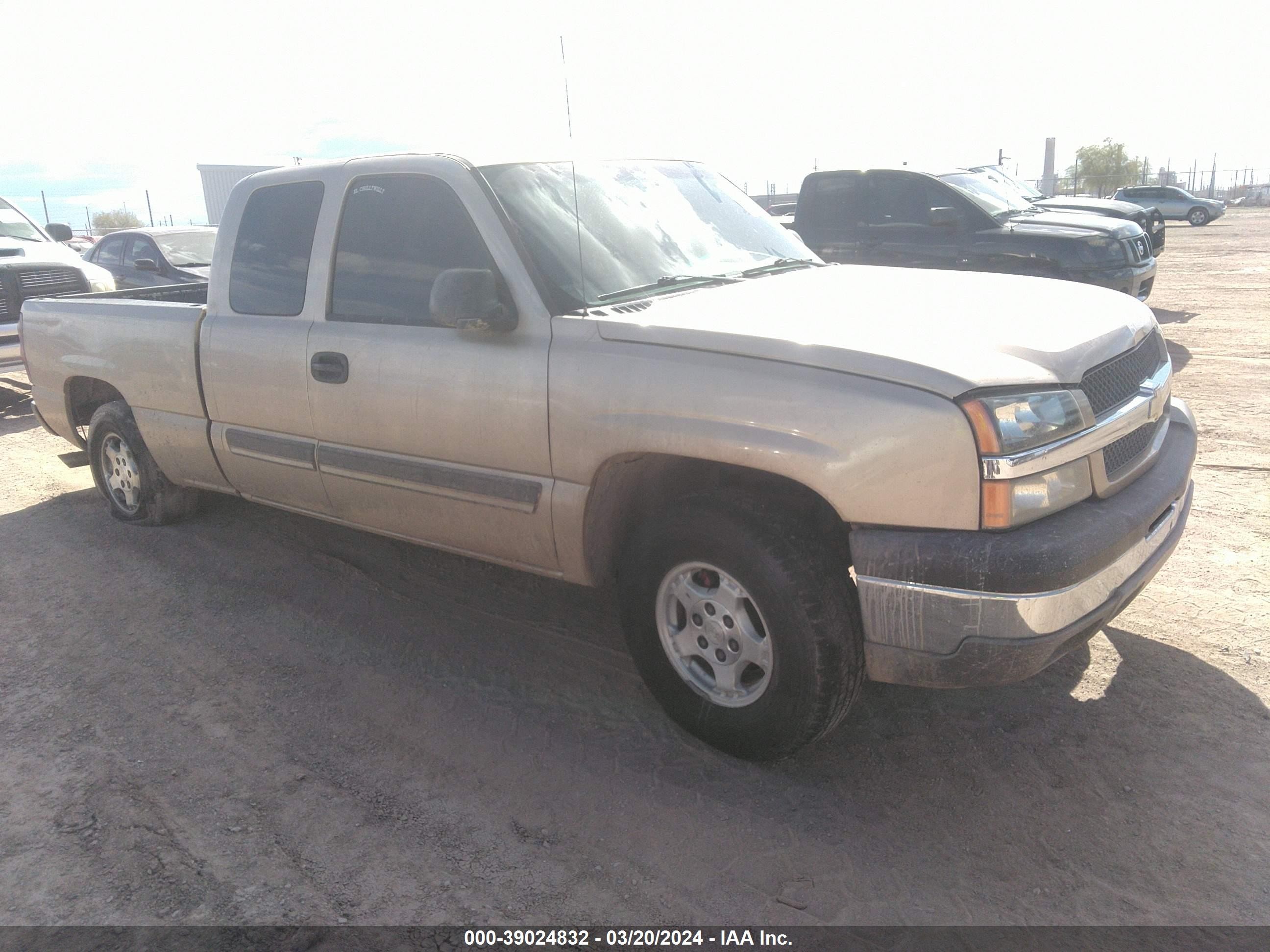 CHEVROLET SILVERADO 2004 2gcec19t041368964