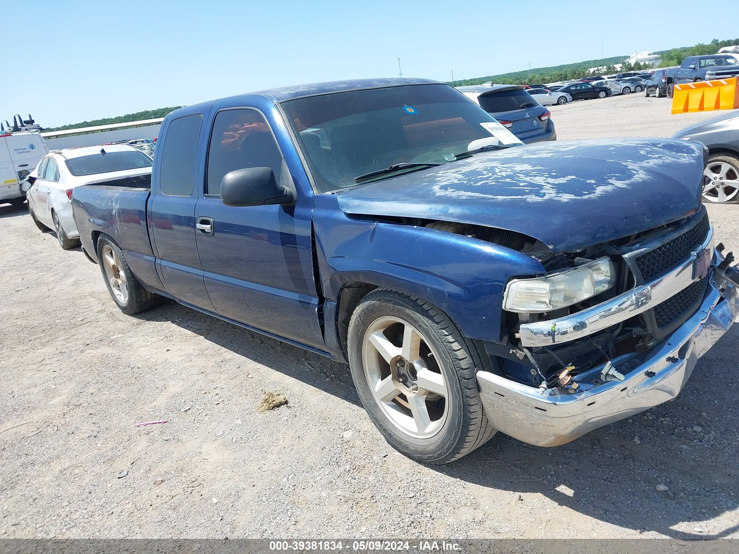 CHEVROLET SILVERADO 2001 2gcec19t411117361