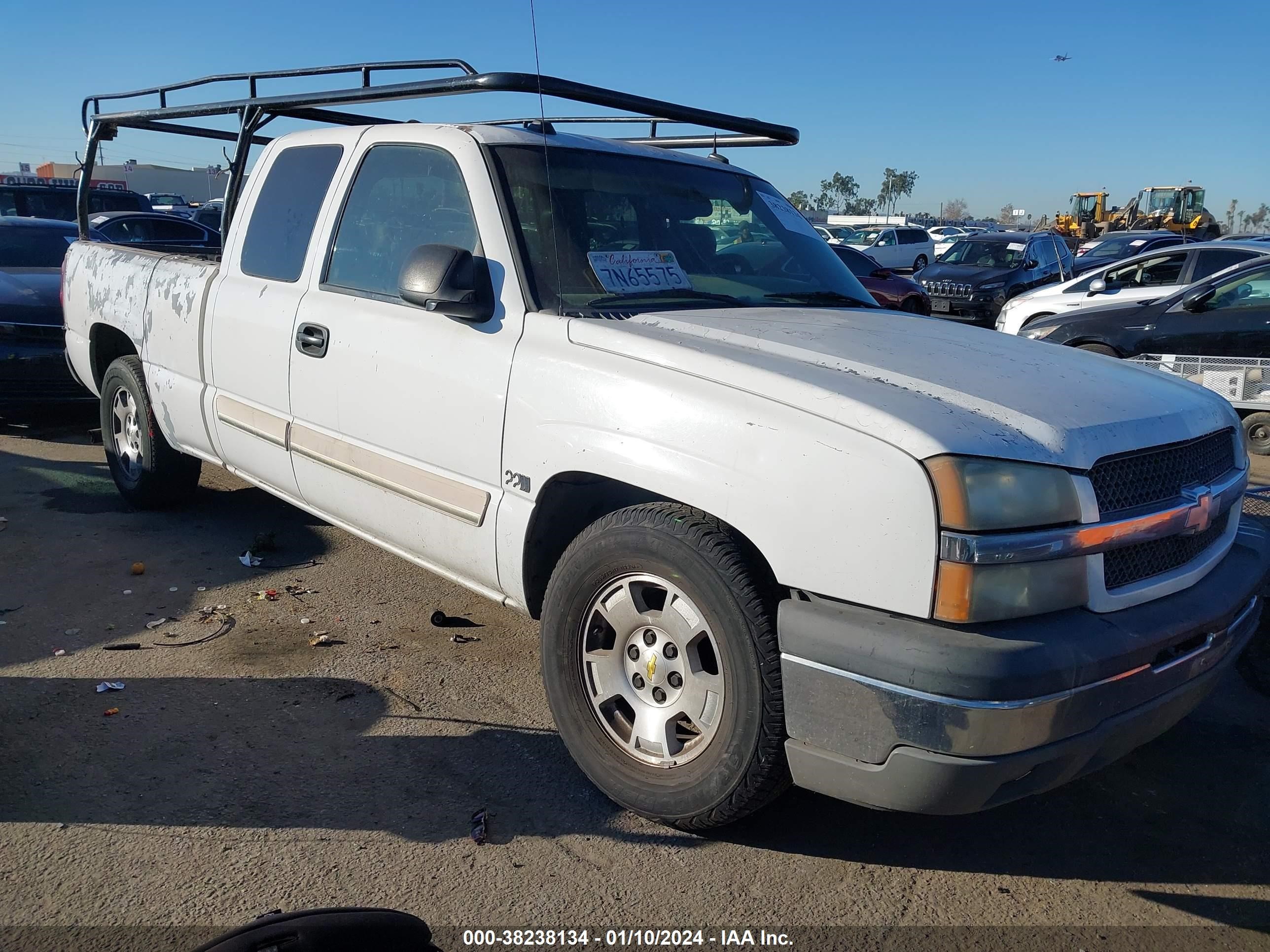 CHEVROLET SILVERADO 2004 2gcec19t541198908