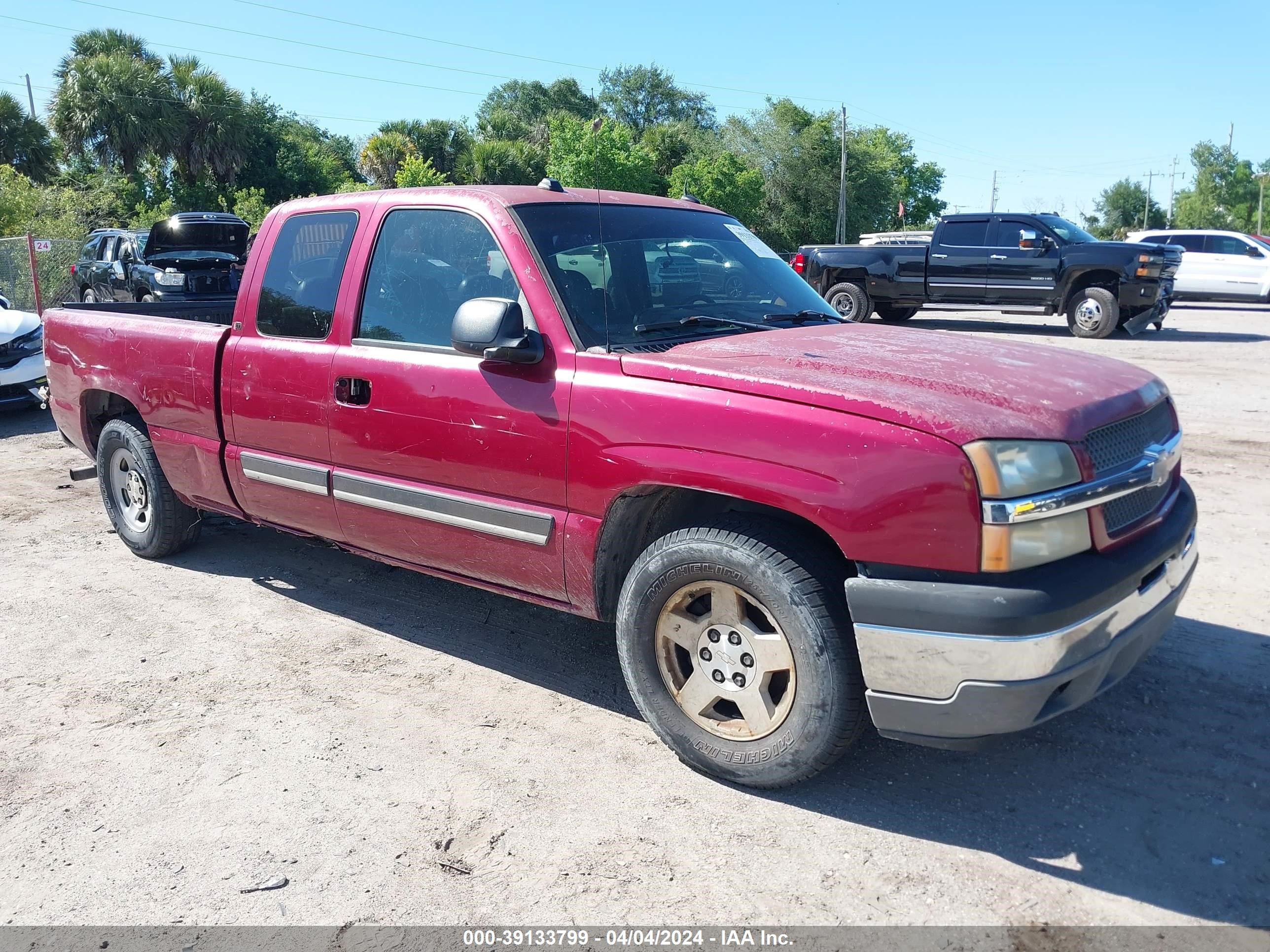 CHEVROLET SILVERADO 2005 2gcec19t551117911