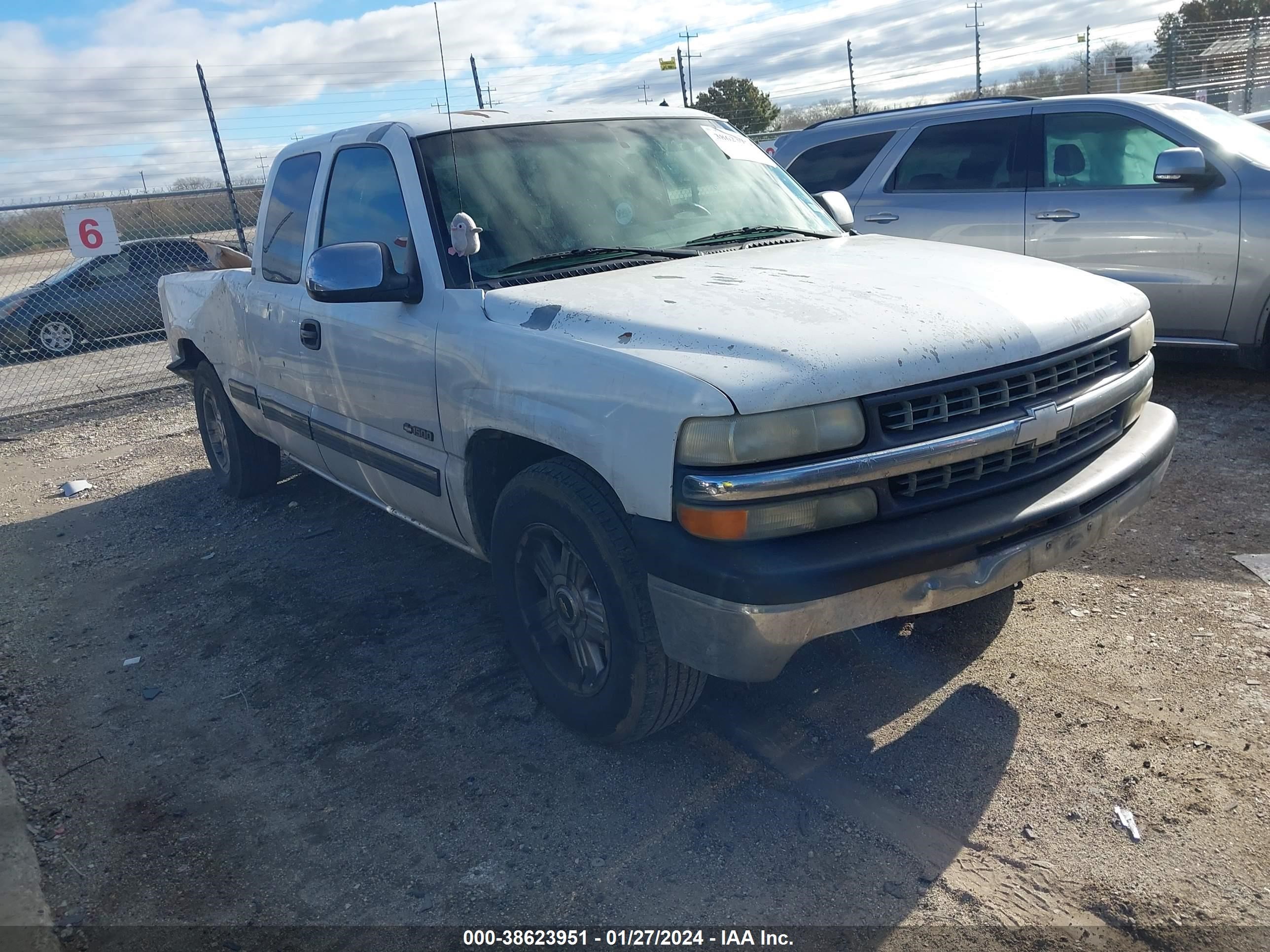 CHEVROLET SILVERADO 2001 2gcec19t611263535