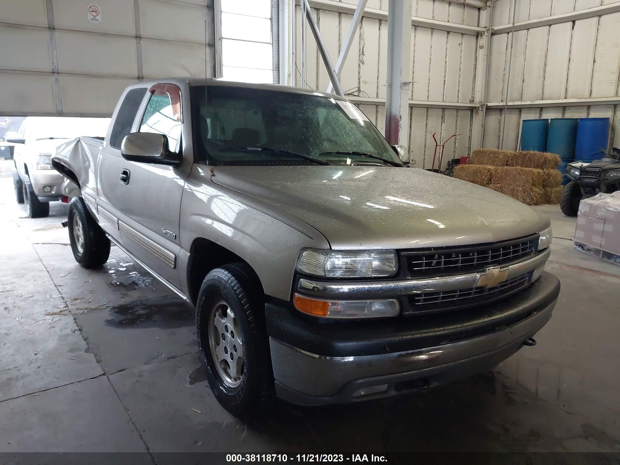 CHEVROLET SILVERADO 2002 2gcec19t621413886