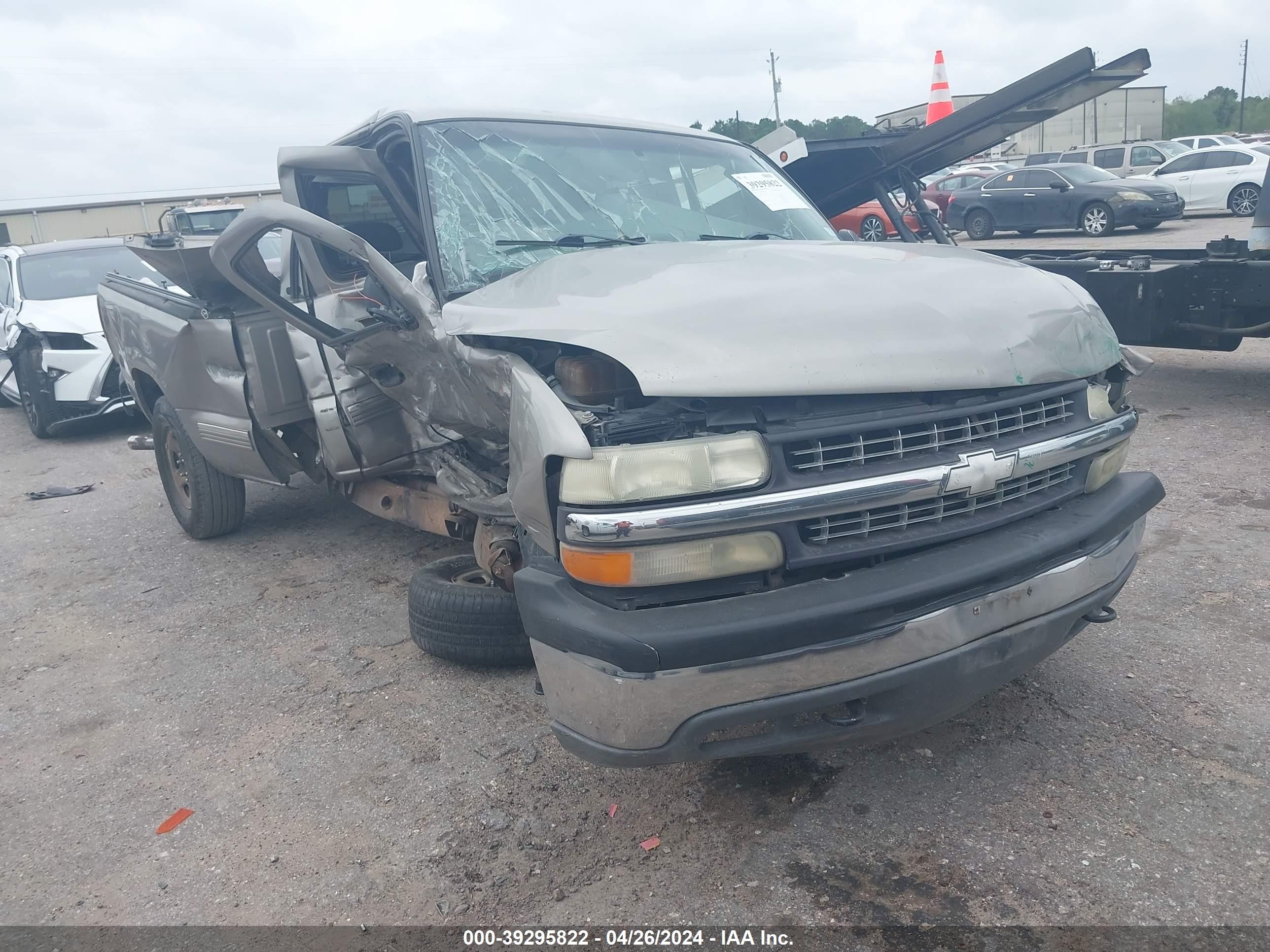 CHEVROLET SILVERADO 2001 2gcec19t711149804