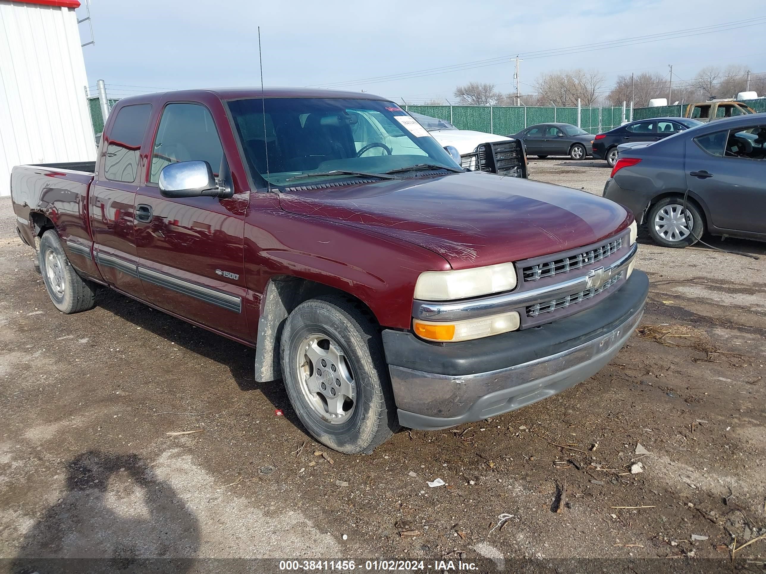 CHEVROLET SILVERADO 2001 2gcec19t711245741