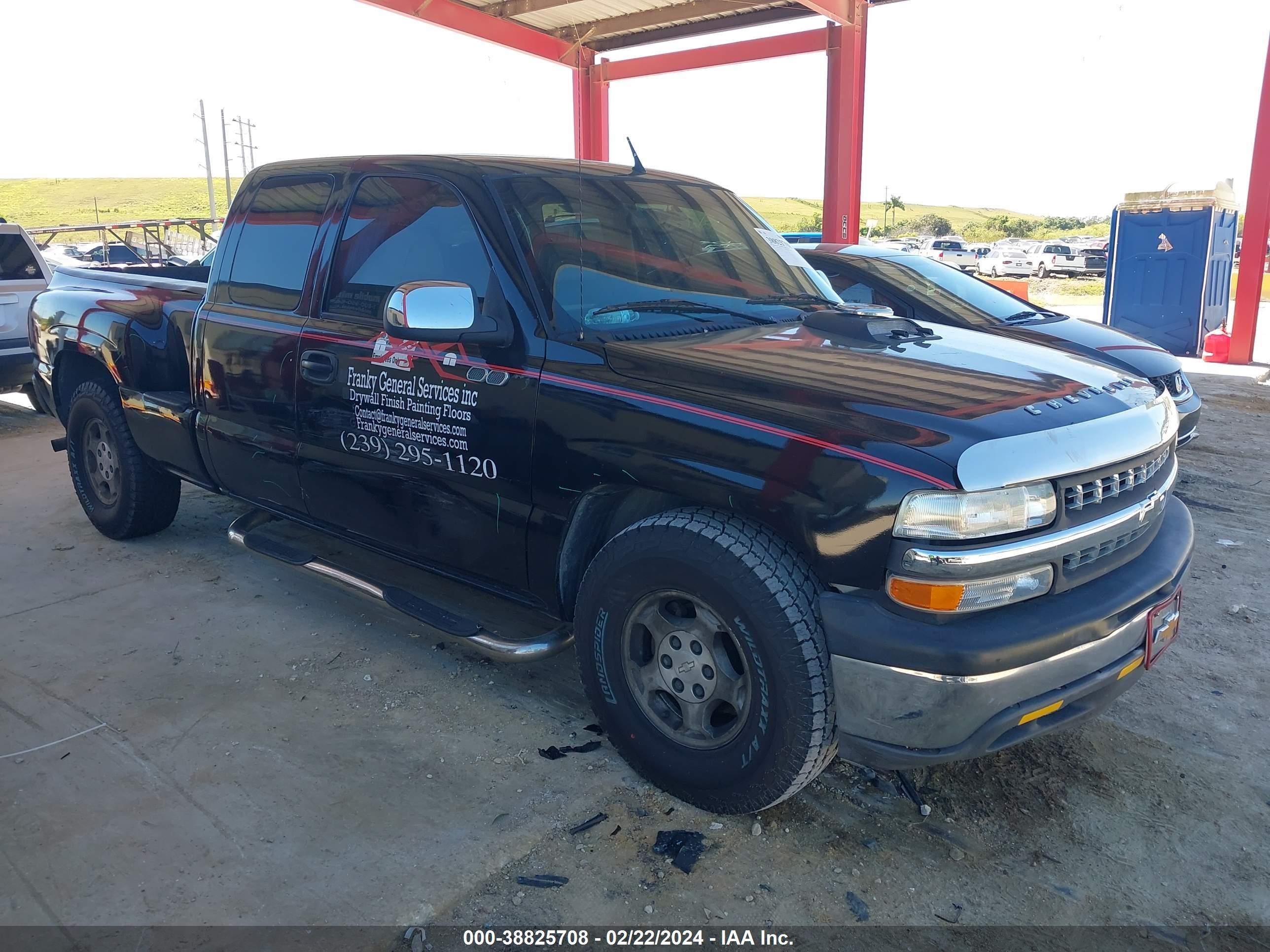 CHEVROLET SILVERADO 2001 2gcec19t811128086