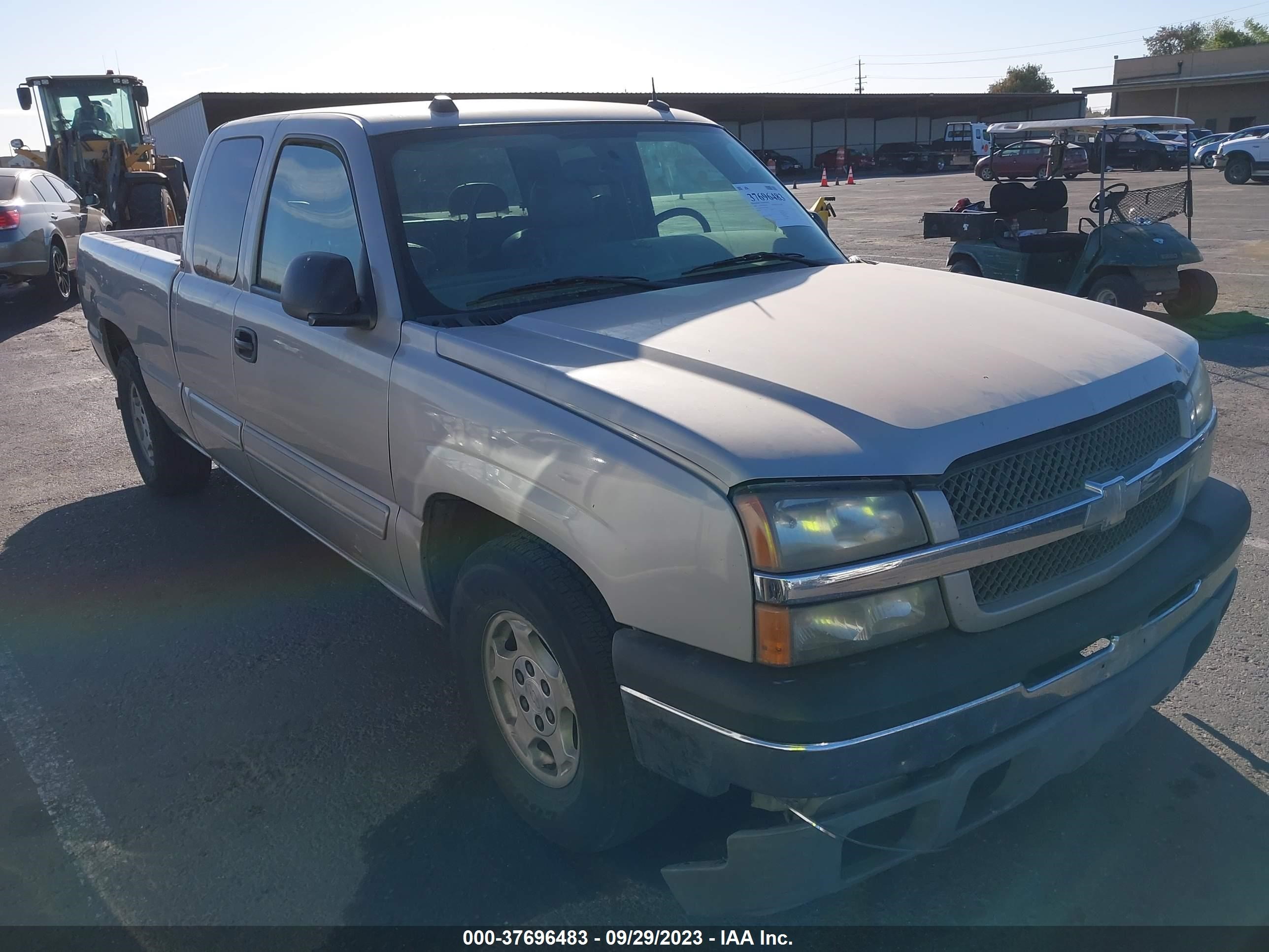 CHEVROLET SILVERADO 2004 2gcec19t841128433