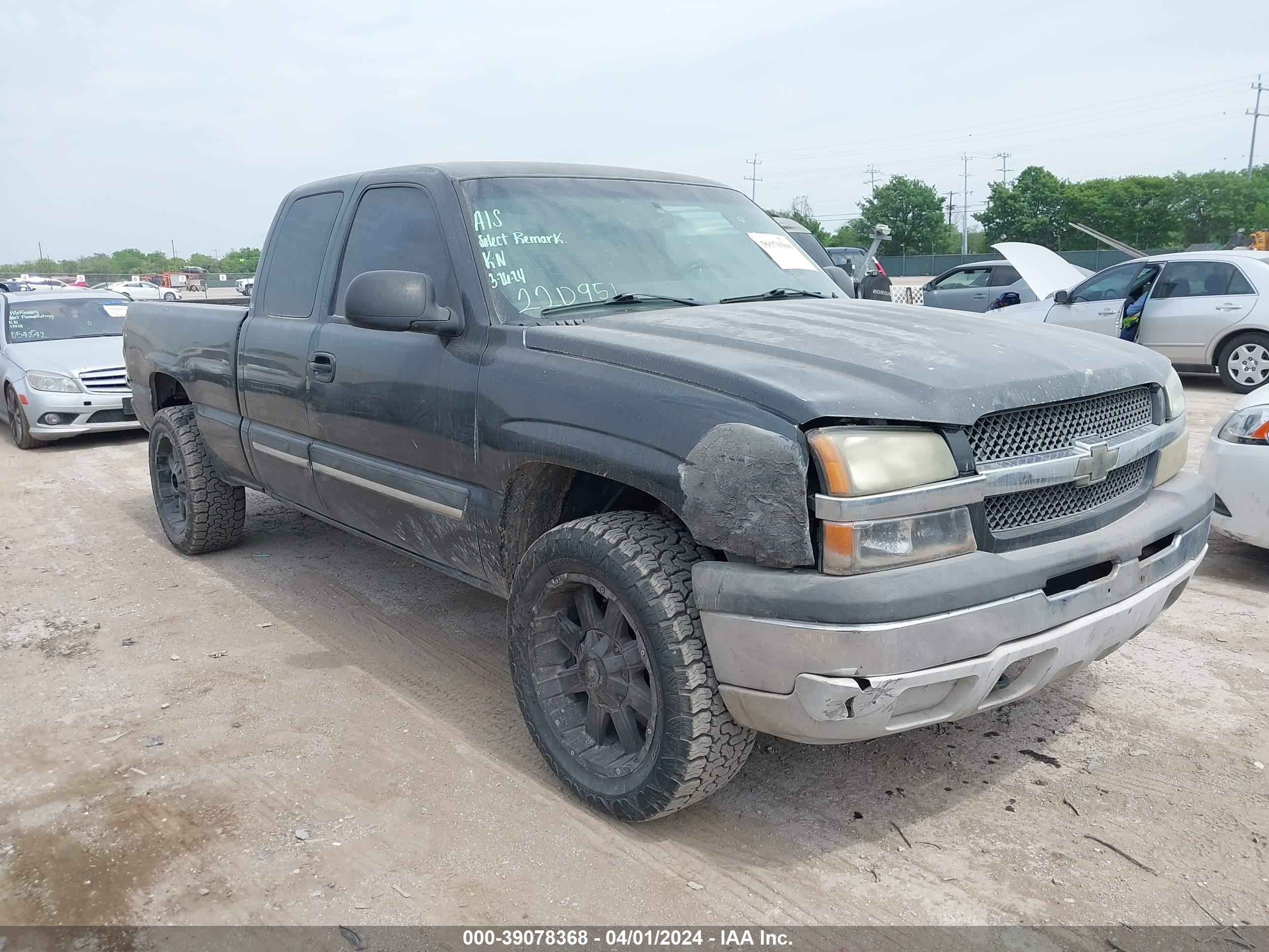 CHEVROLET SILVERADO 2004 2gcec19t841220951