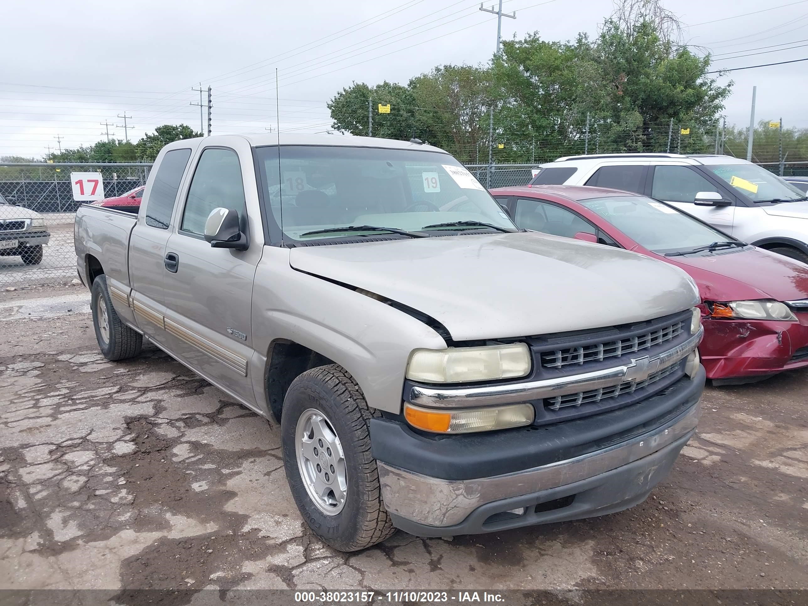 CHEVROLET SILVERADO 2002 2gcec19t921406074