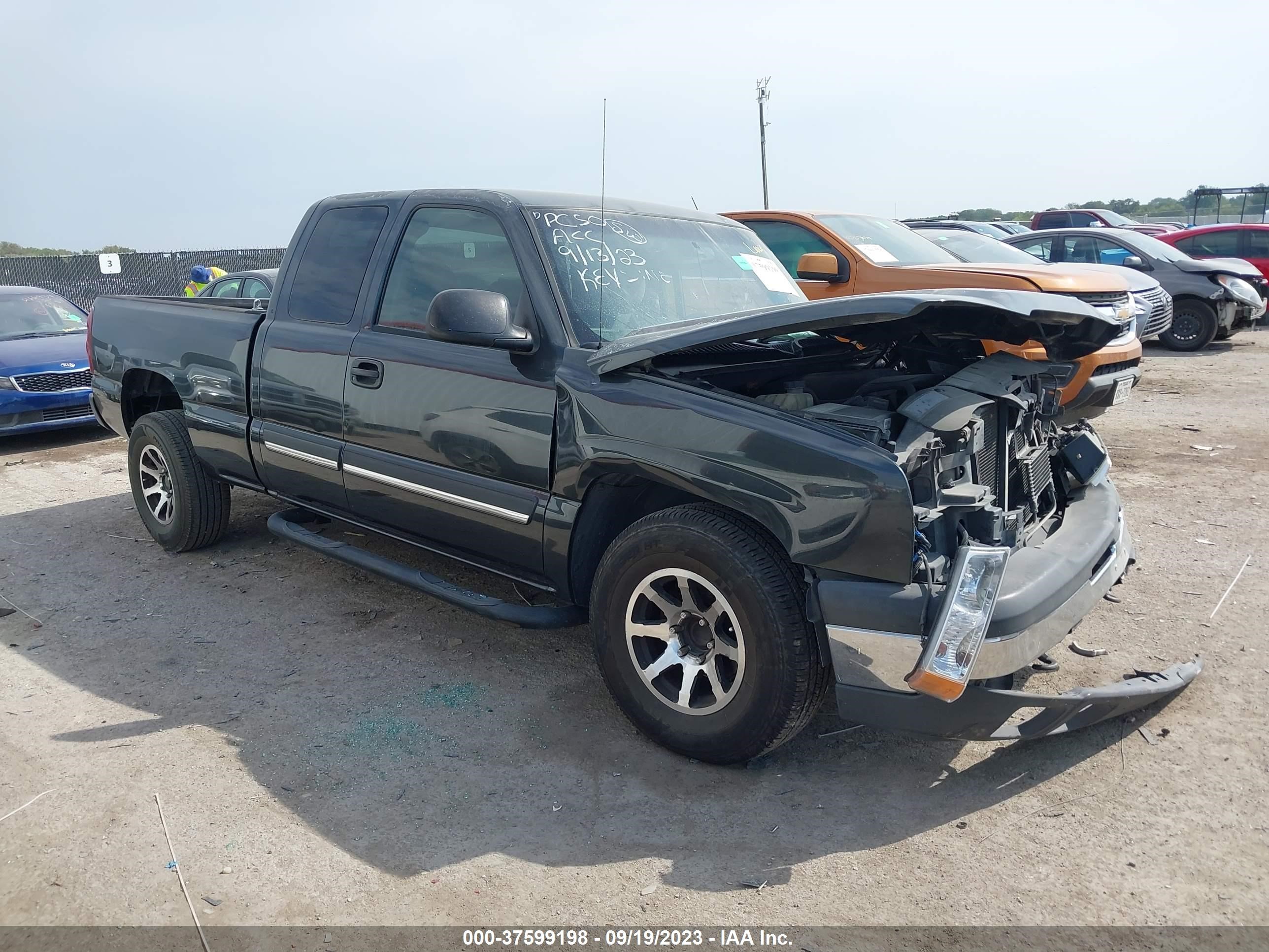 CHEVROLET SILVERADO 2003 2gcec19t931410109