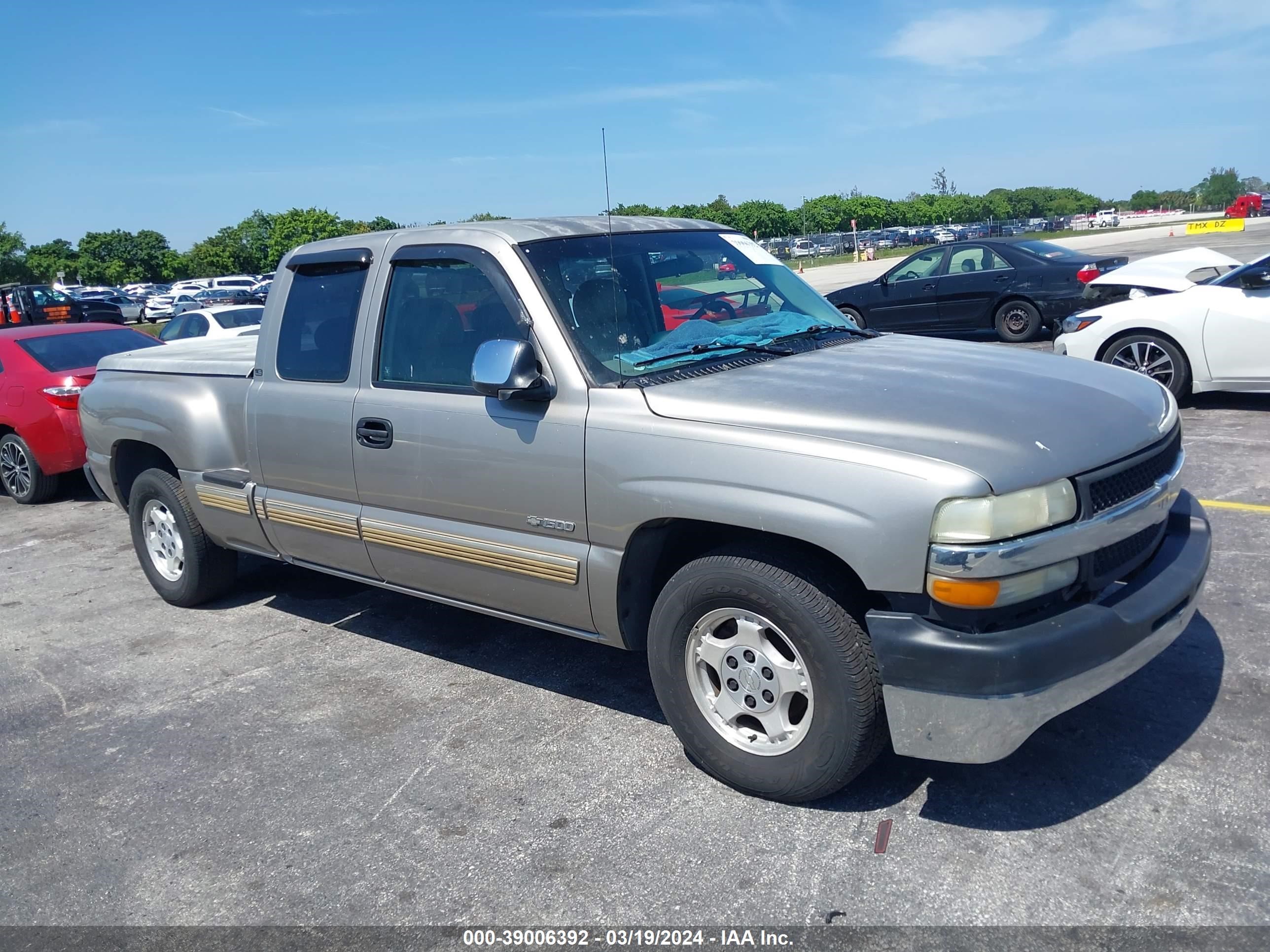 CHEVROLET SILVERADO 2002 2gcec19tx21273390