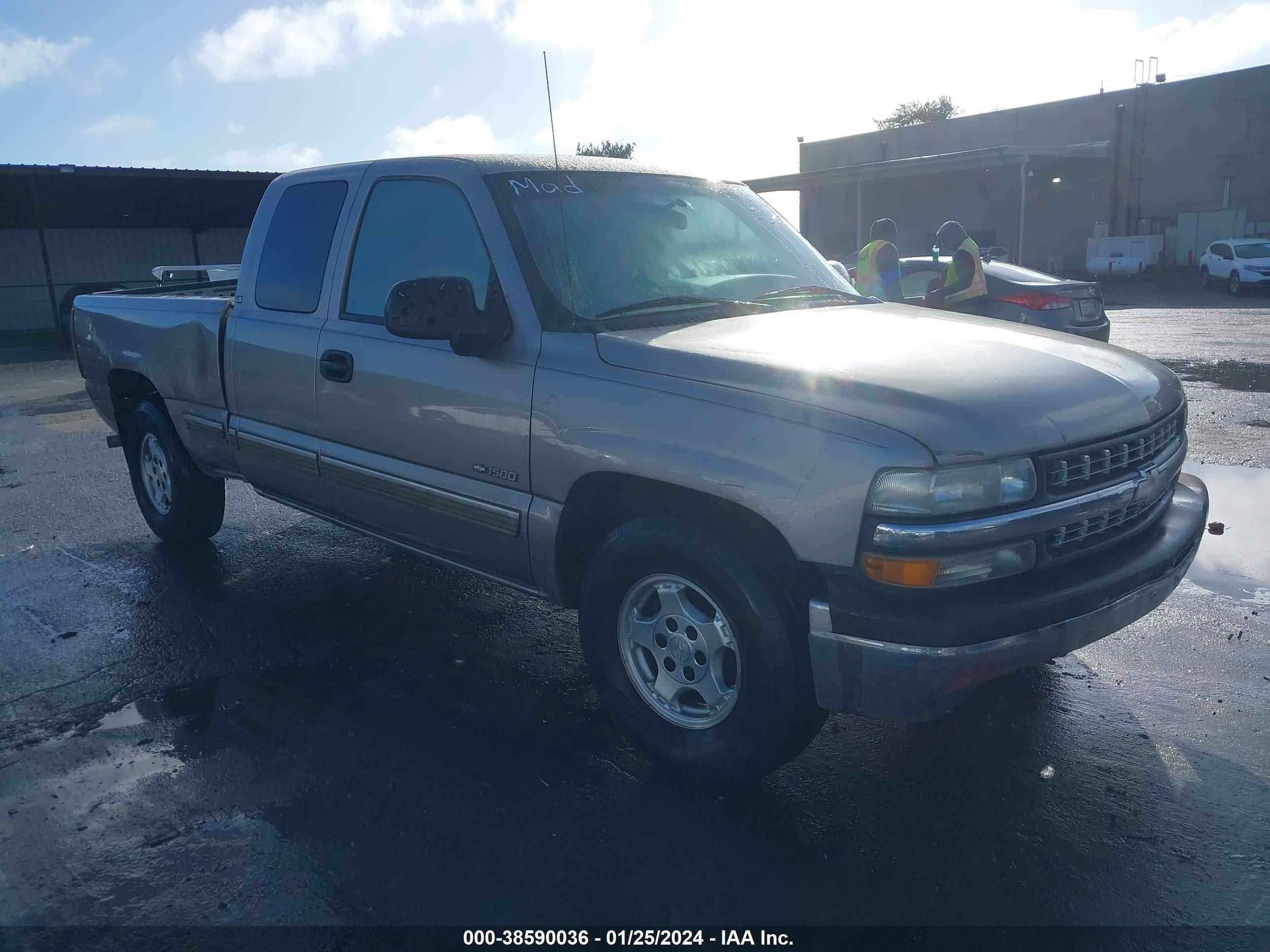 CHEVROLET SILVERADO 2001 2gcec19v011365365