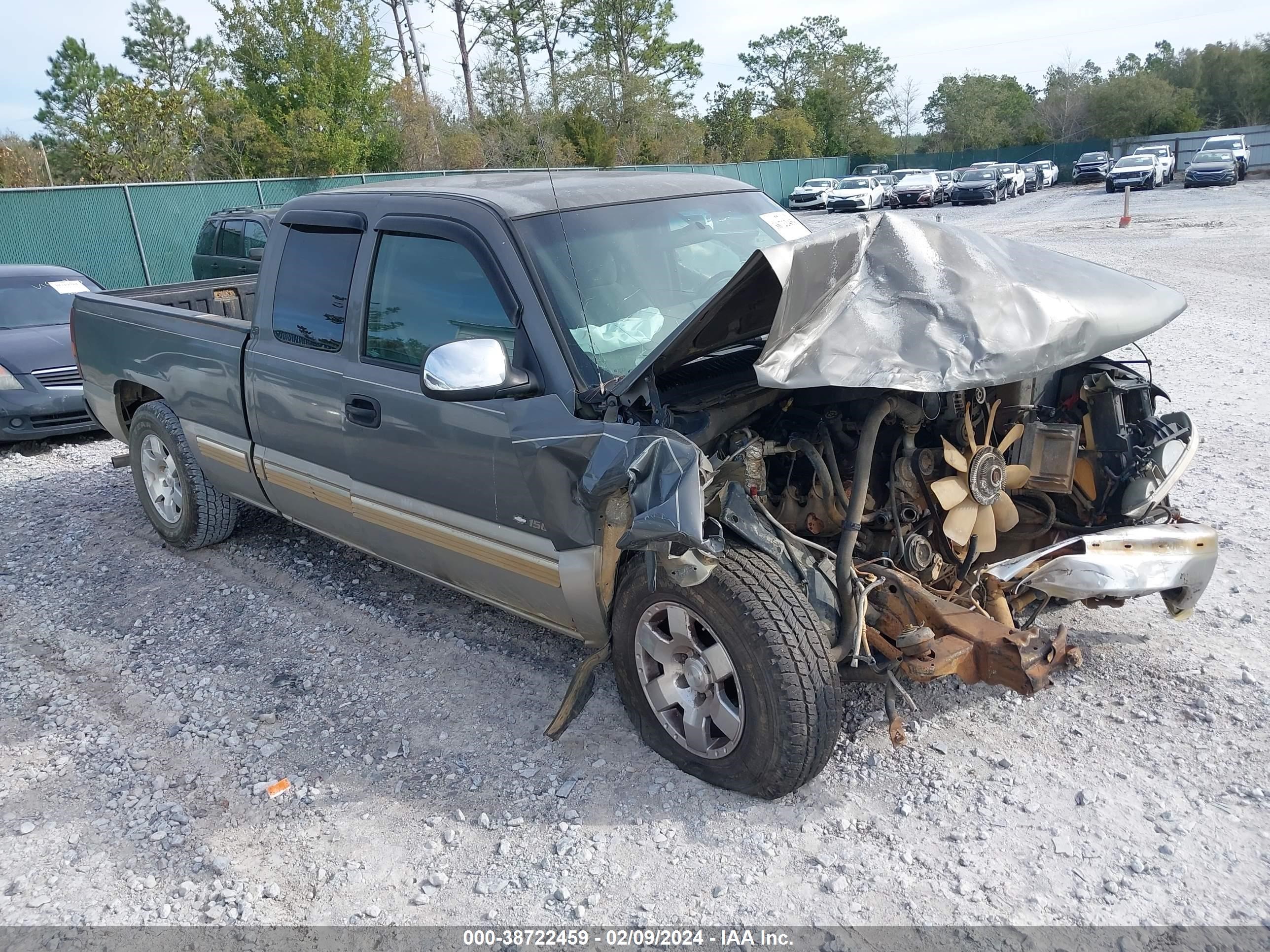 CHEVROLET SILVERADO 2002 2gcec19v121112914