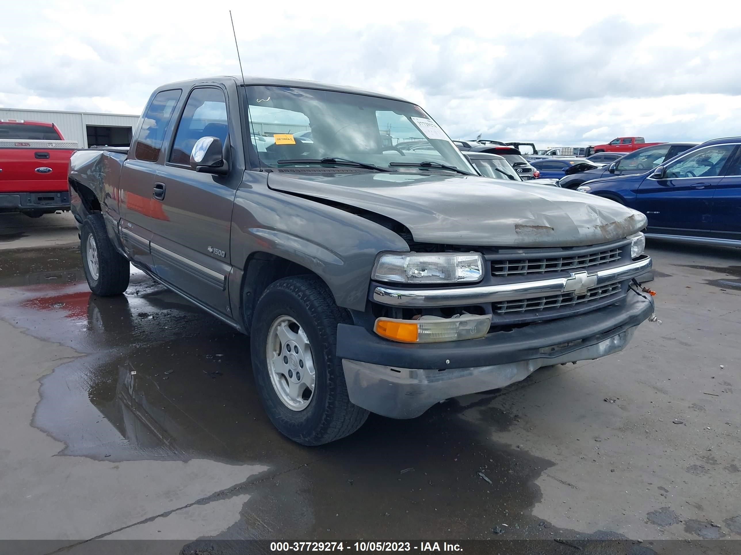 CHEVROLET SILVERADO 2002 2gcec19v121270556