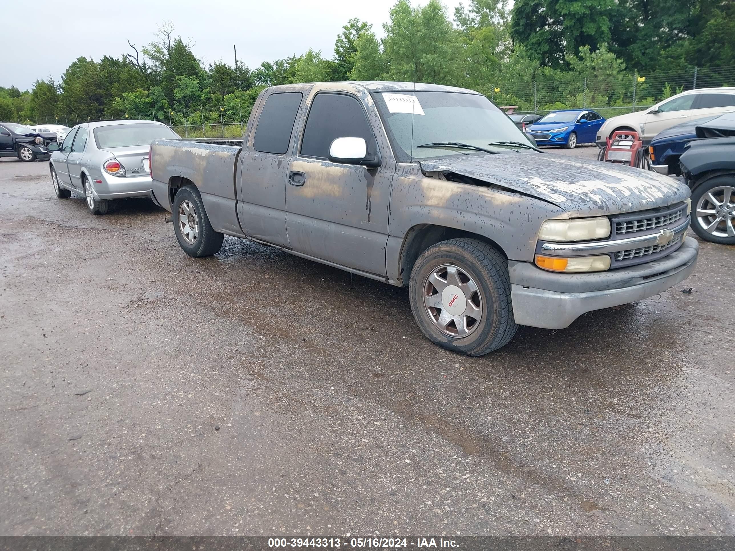 CHEVROLET SILVERADO 2000 2gcec19v2y1331888