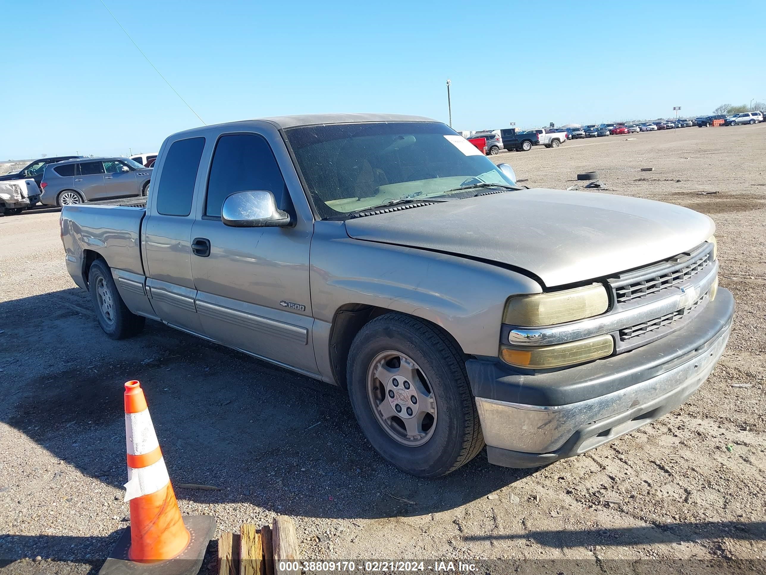 CHEVROLET SILVERADO 2002 2gcec19v321418545