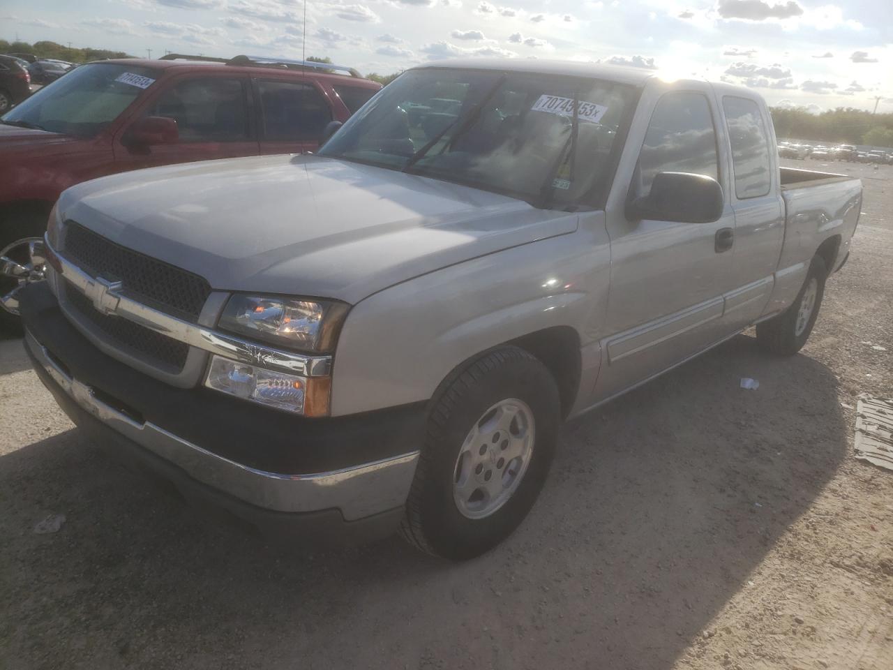 CHEVROLET SILVERADO 2004 2gcec19v441238378