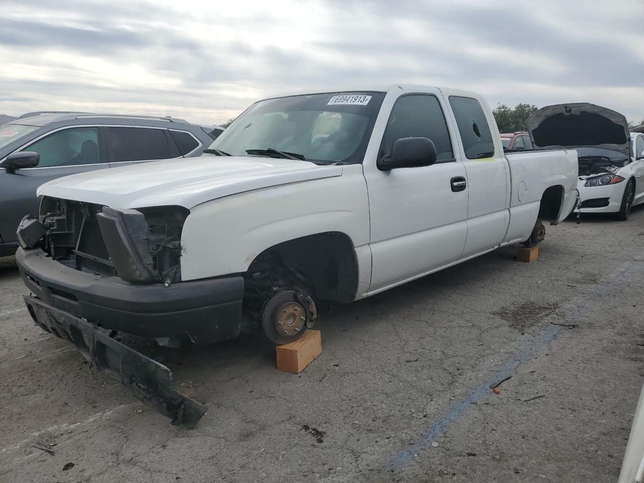 CHEVROLET SILVERADO 2004 2gcec19v541255223