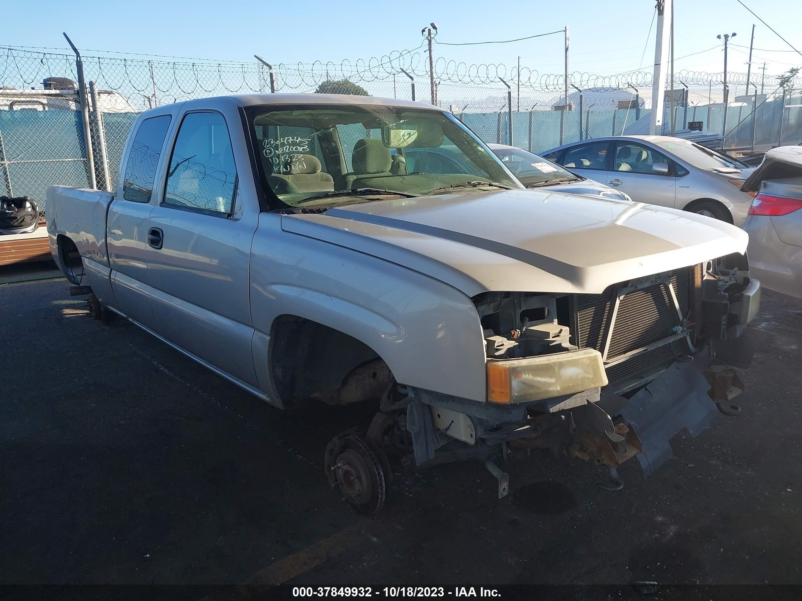 CHEVROLET SILVERADO 2004 2gcec19v641194688