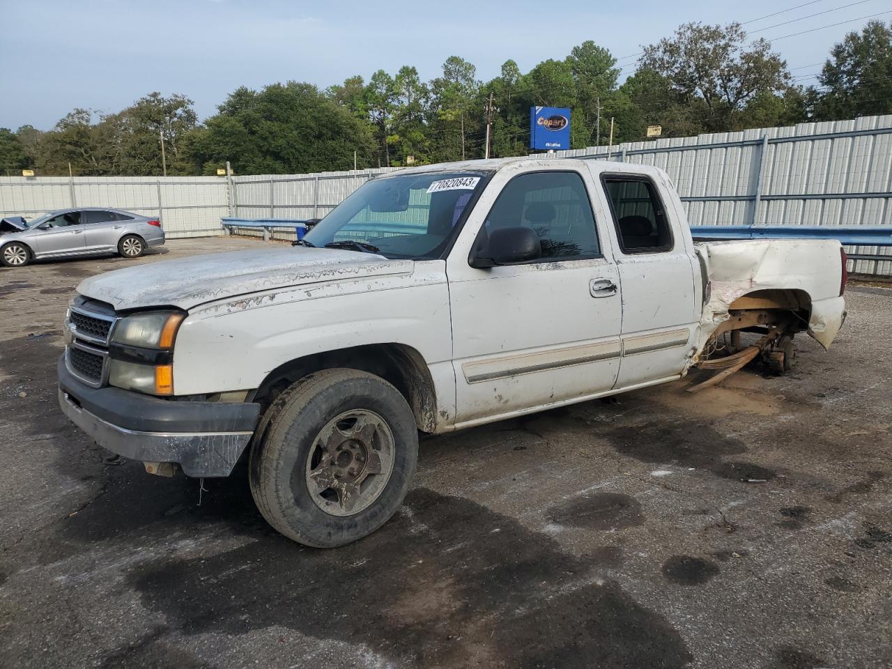 CHEVROLET SILVERADO 2004 2gcec19v741218545