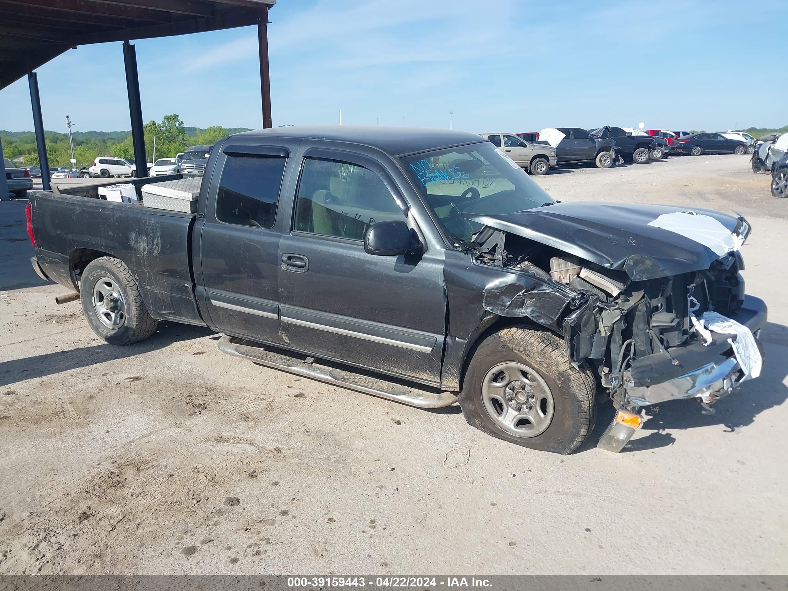 CHEVROLET SILVERADO 2004 2gcec19v841106367