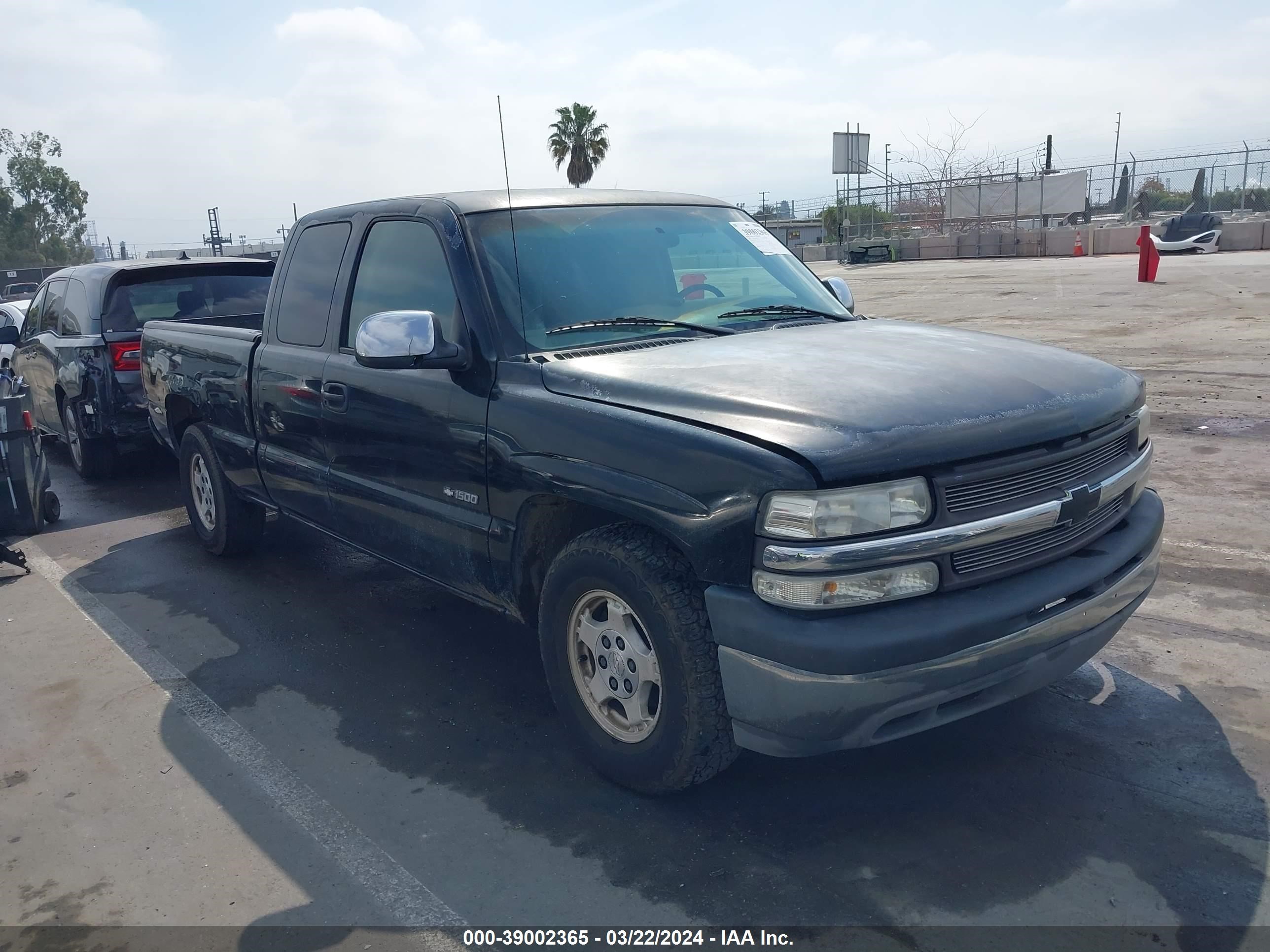 CHEVROLET SILVERADO 2000 2gcec19v8y1176344