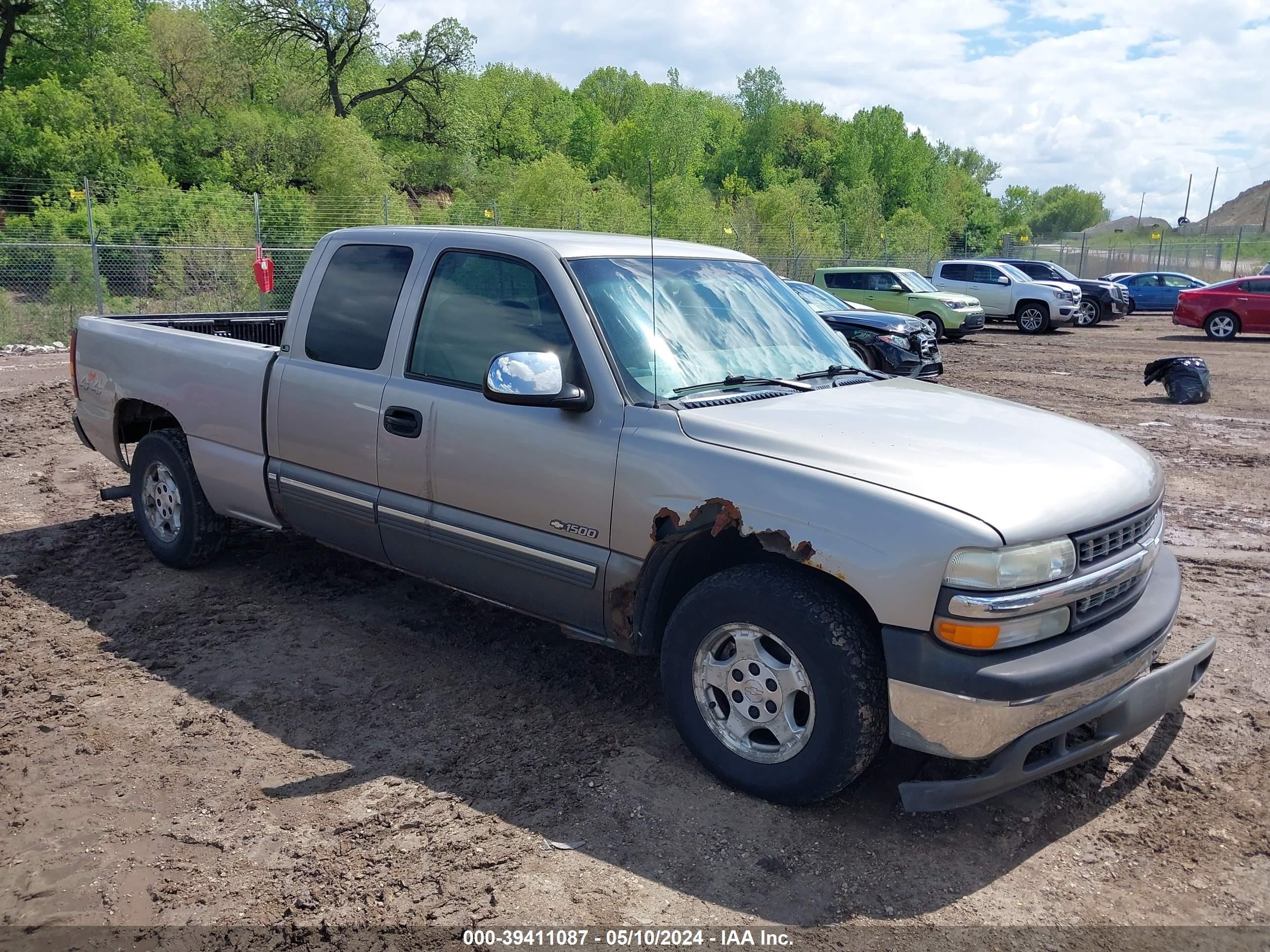 CHEVROLET SILVERADO 2000 2gcec19v8y1255738